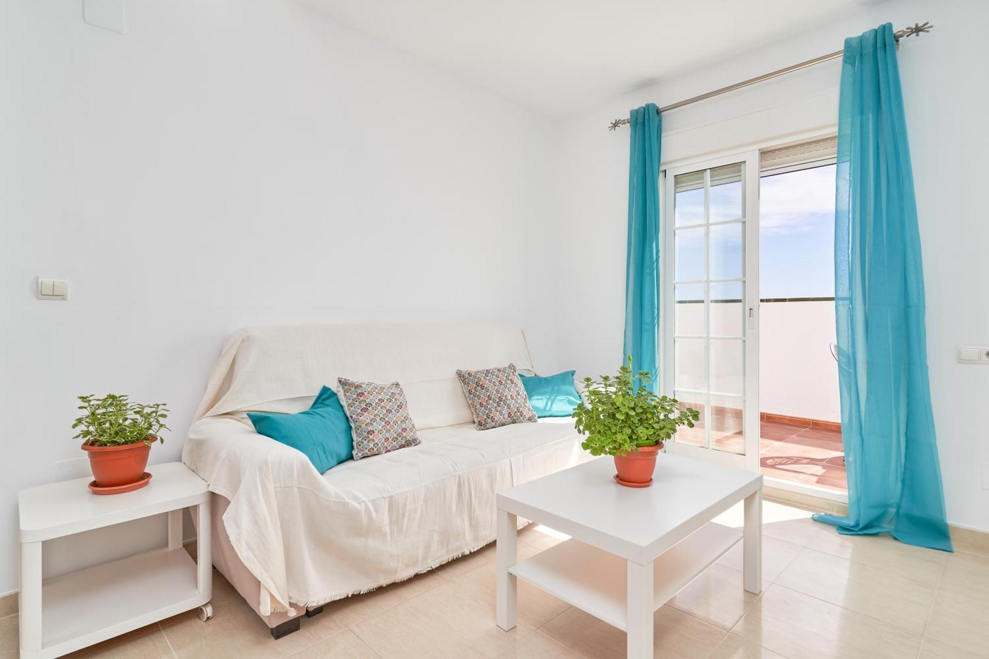 Tara Blanca Malaga
