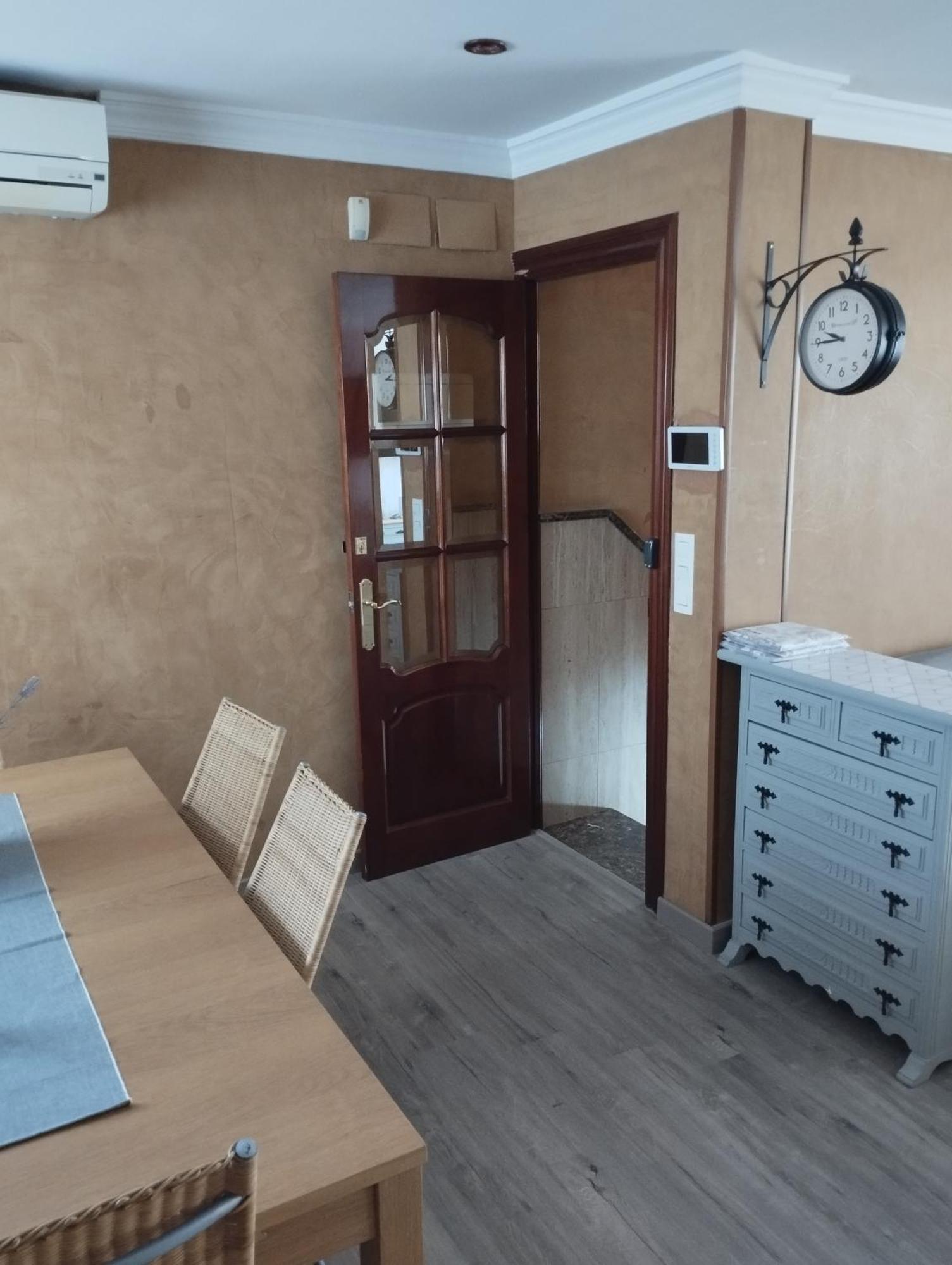 Holiday home Virgen Gracia 8, Center, Quite, Parking On Request, Vg