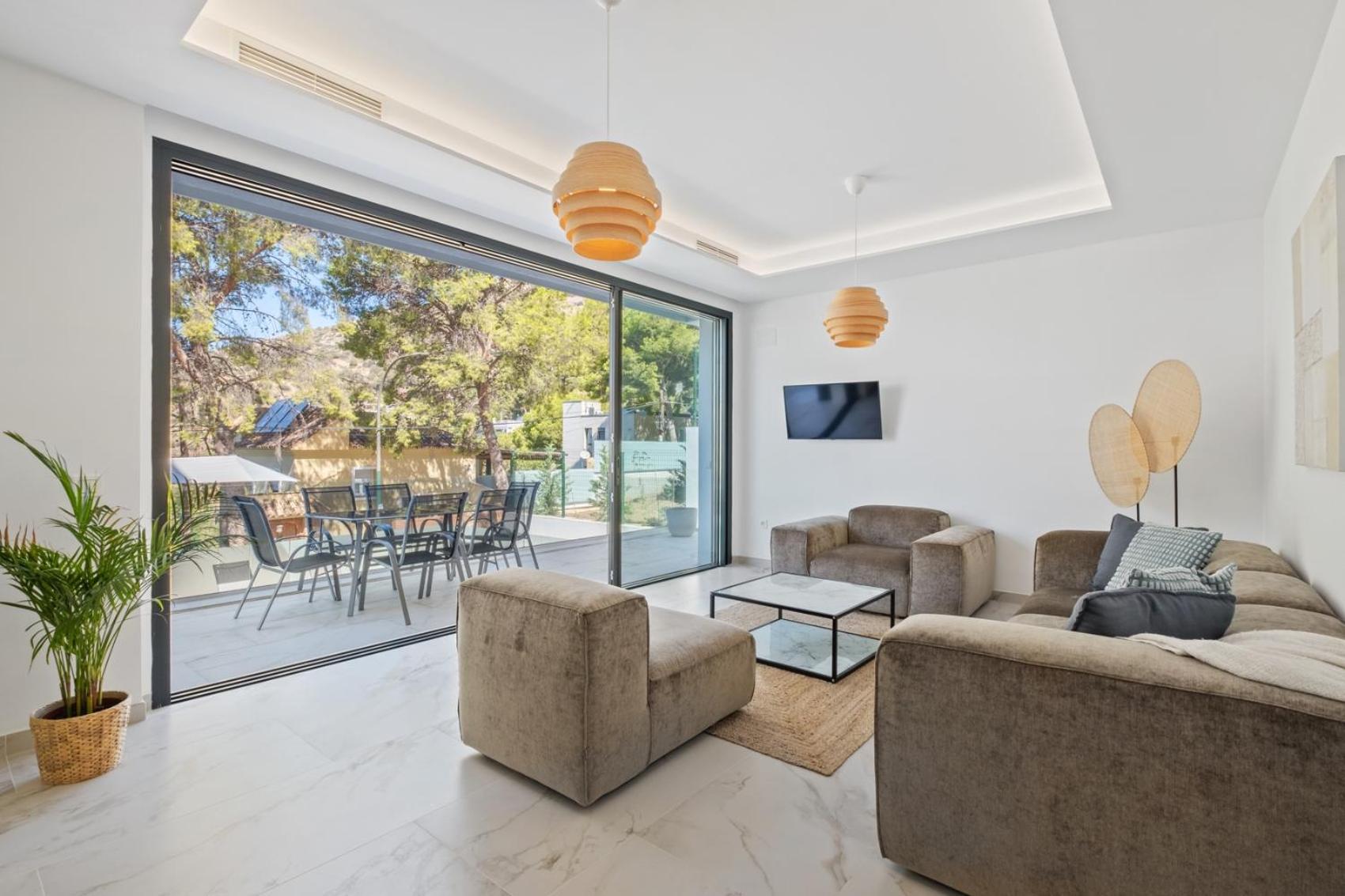 Pinares De San Anton - Sea, City, Mountain, Views Villa *
