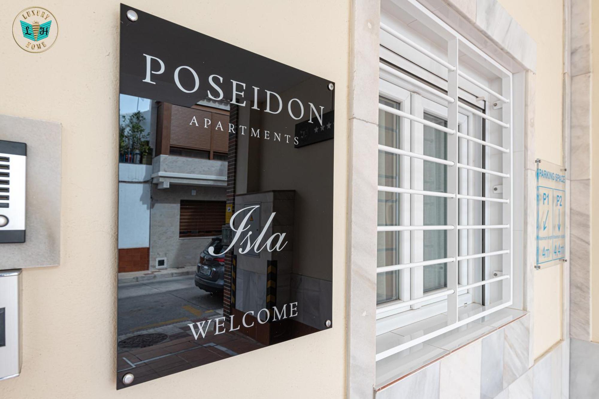Aparthotel Luxury Poseidon Malaga