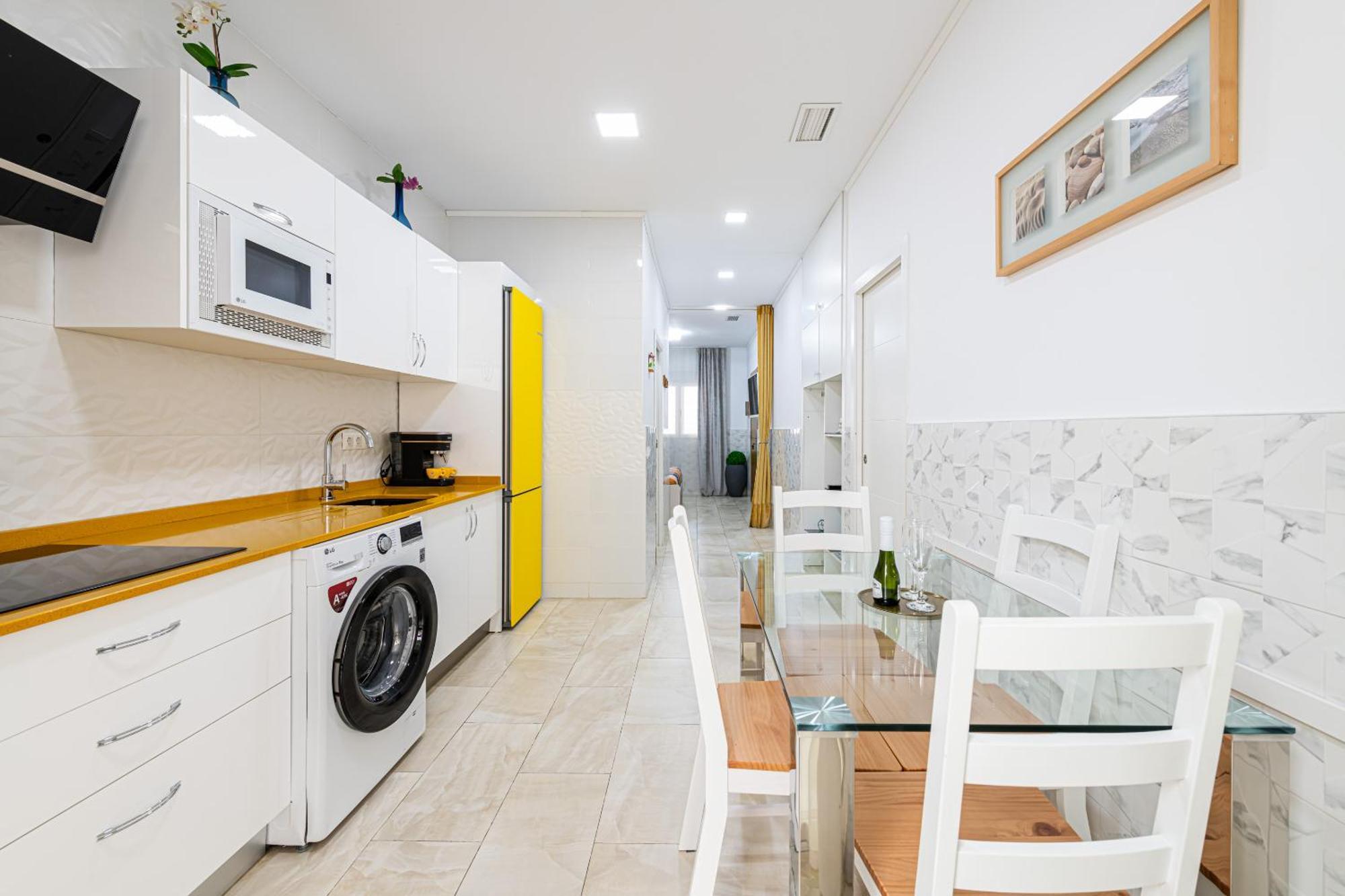 Luxury Poseidon Aparthotel *