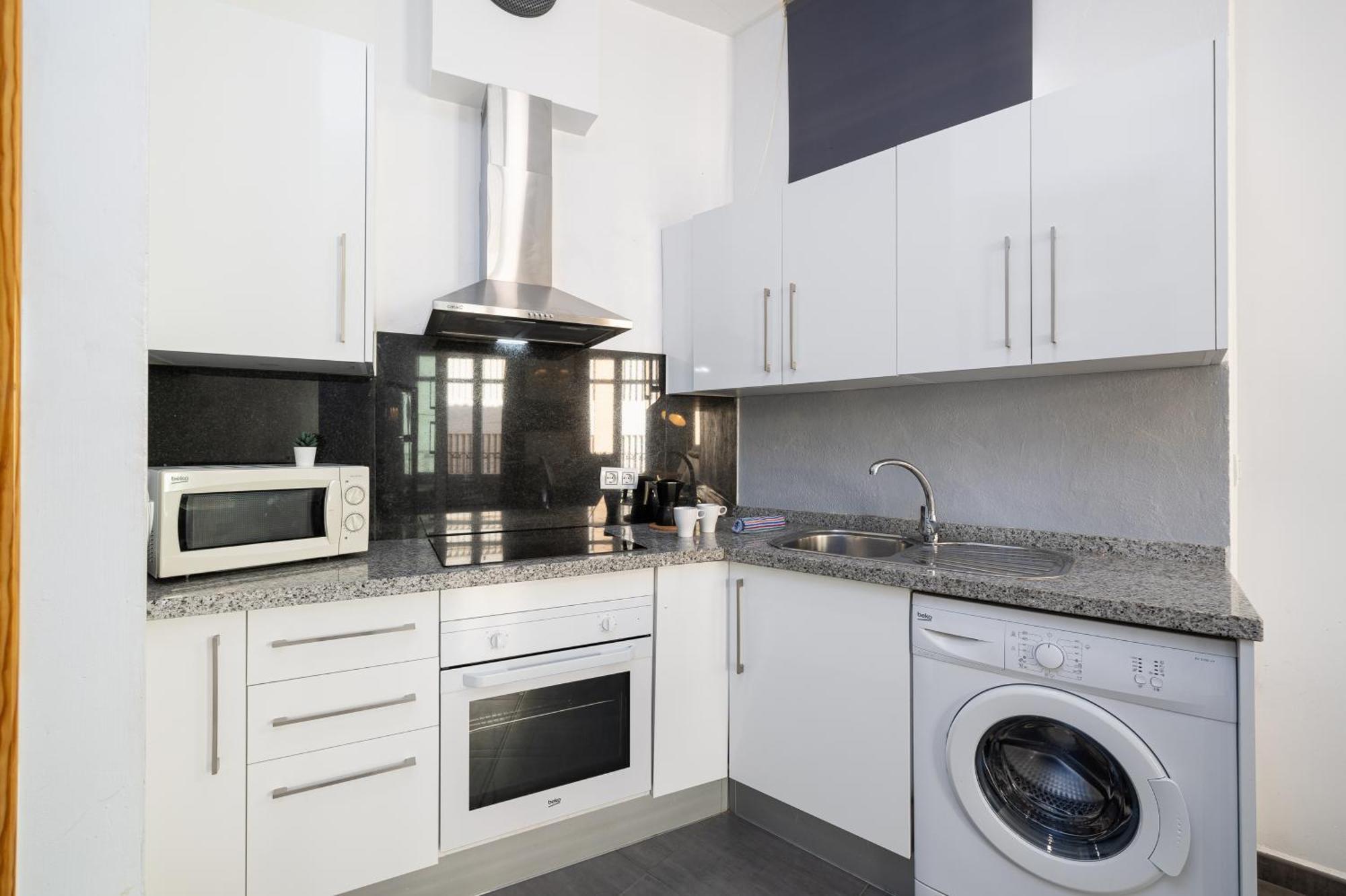 Apartment Holidays2malaga Dos Aceras In Old Town & High Speed Wifi