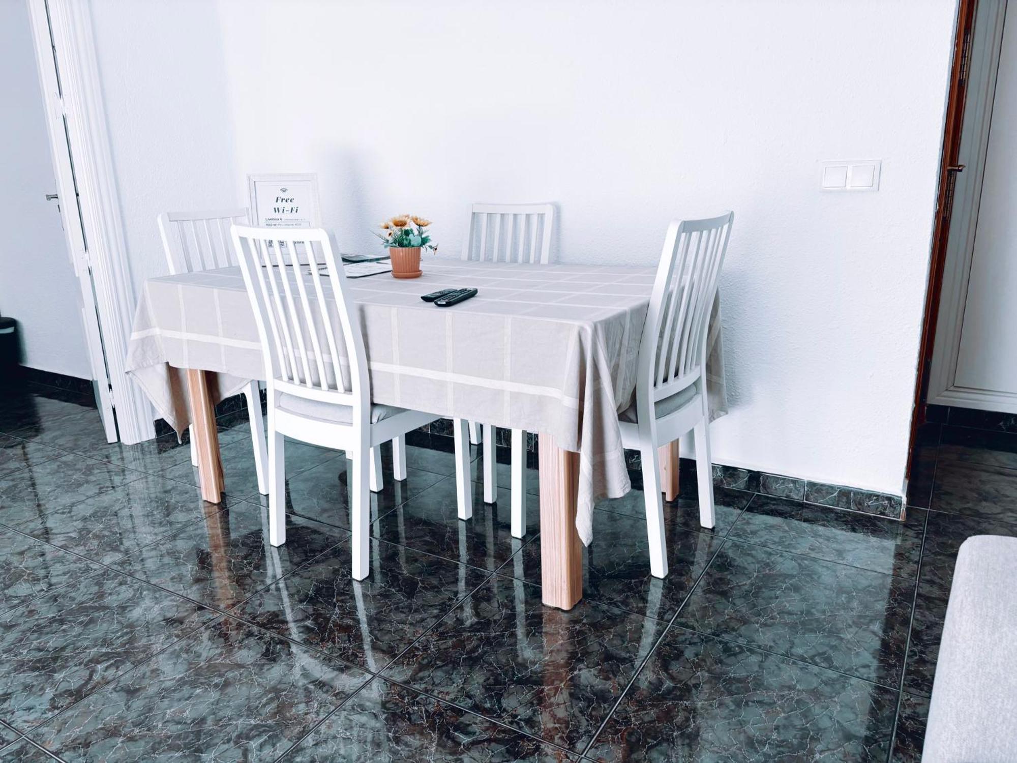 Aperol Apartment Malaga