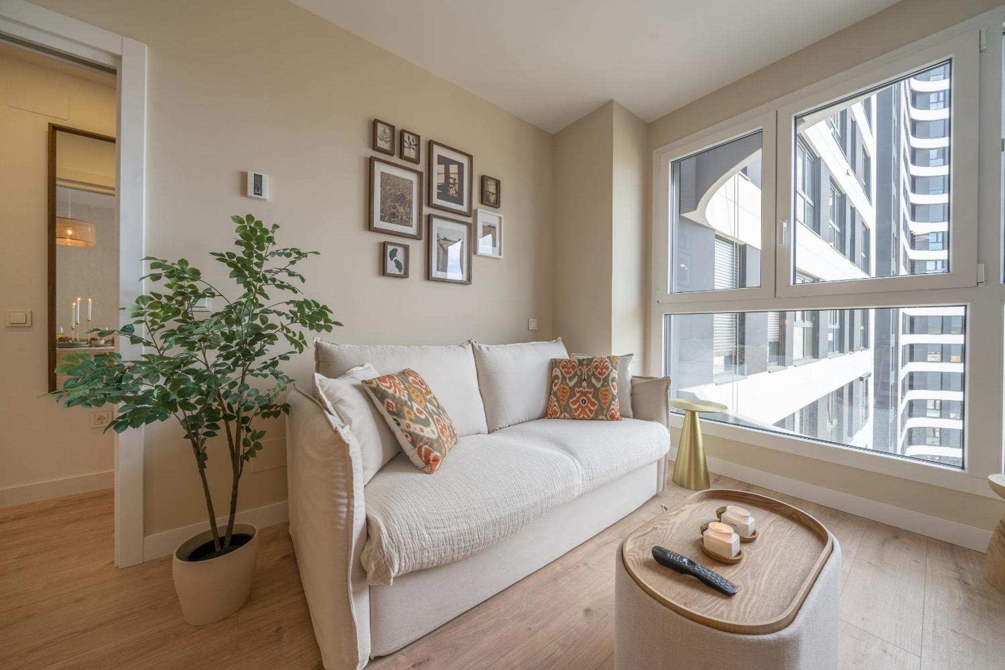 Xpce Urban 2 Skyline Parking Free *