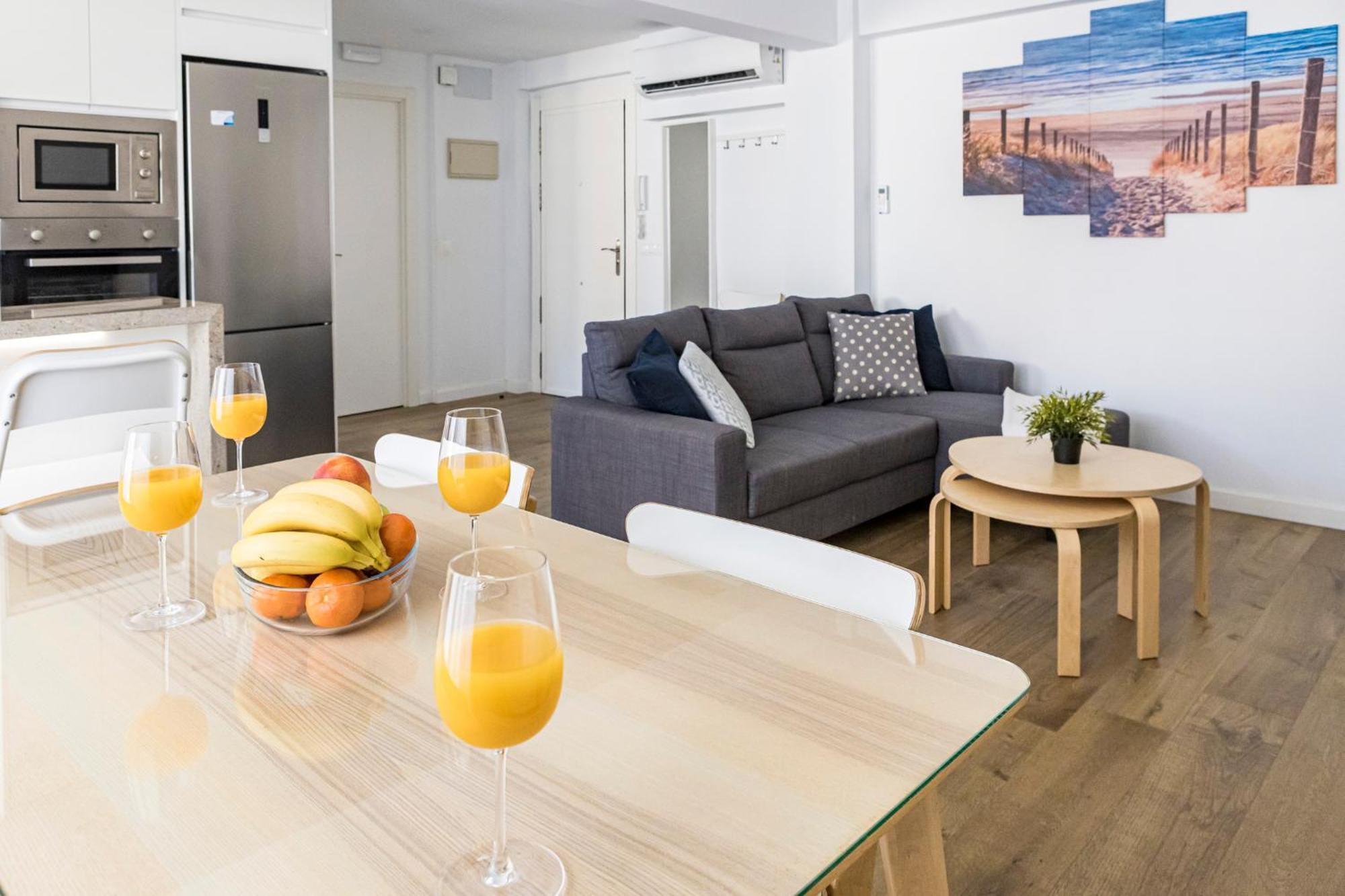 Apartment Malaga Beach Apartment *