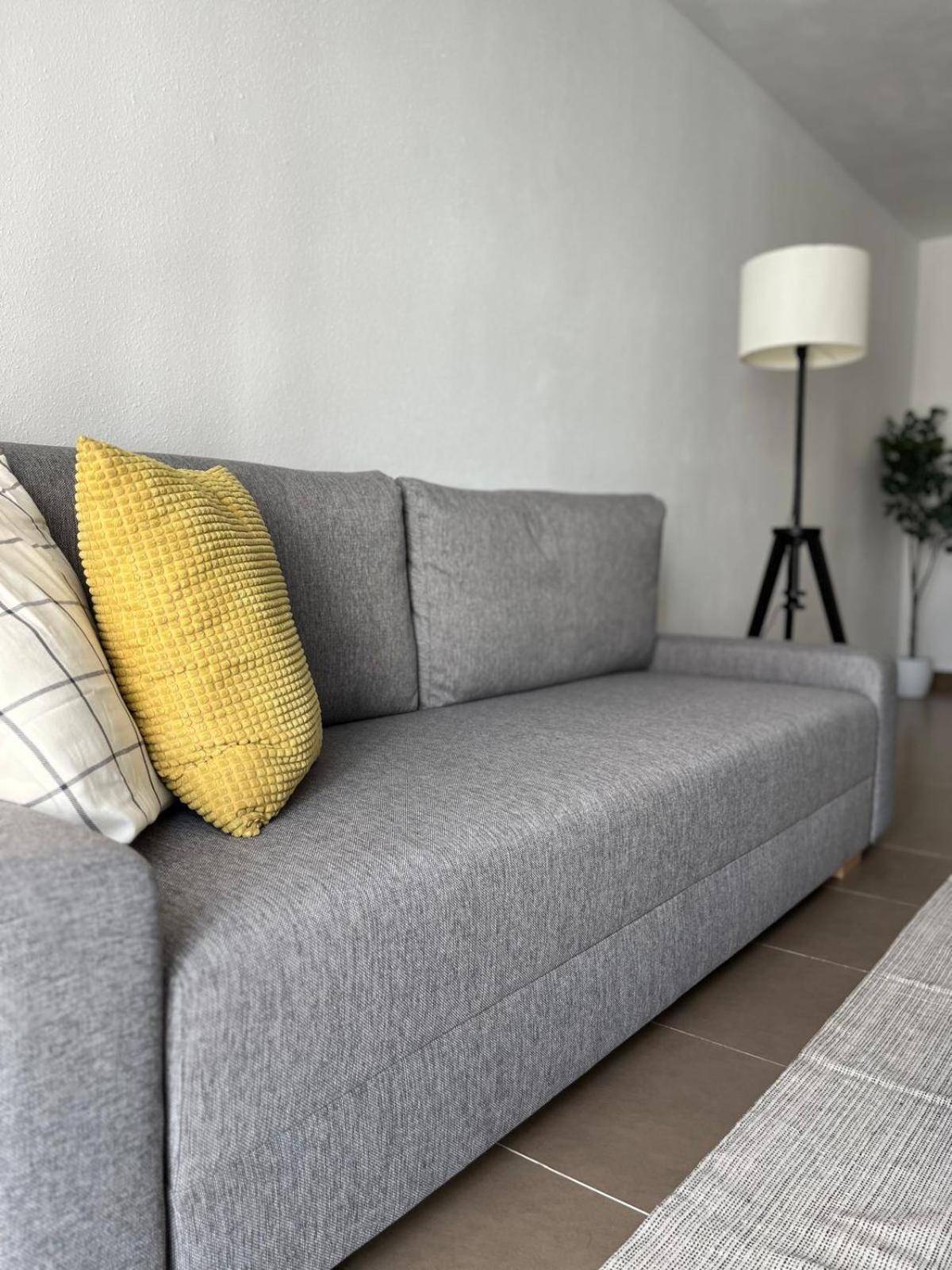 Apartment Prime Location - Stylish With Free Wifi, Free Parking, Steps From The Historic Center