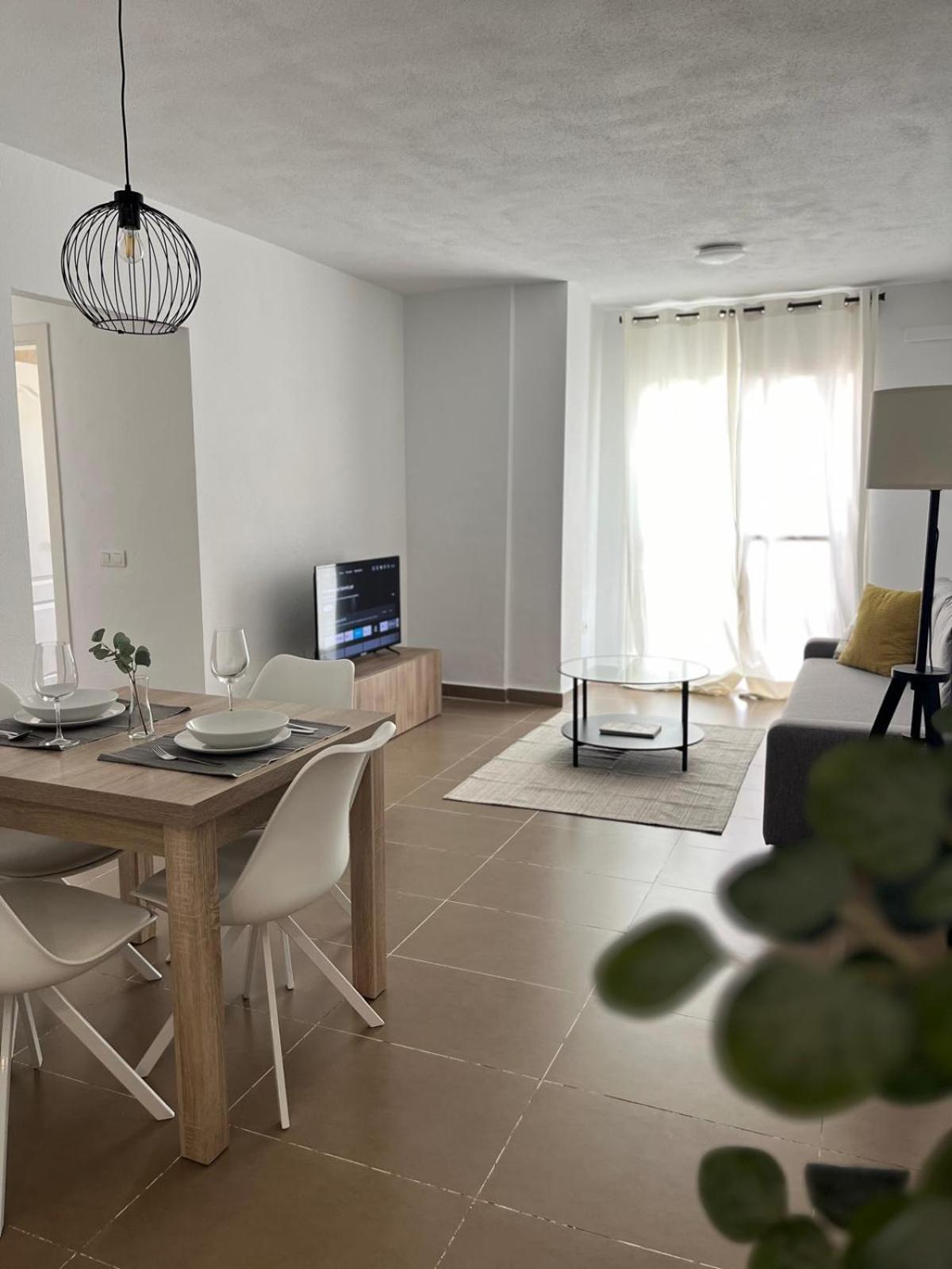 Apartment Prime Location - Stylish With Free Wifi, Free Parking, Steps From The Historic Center *