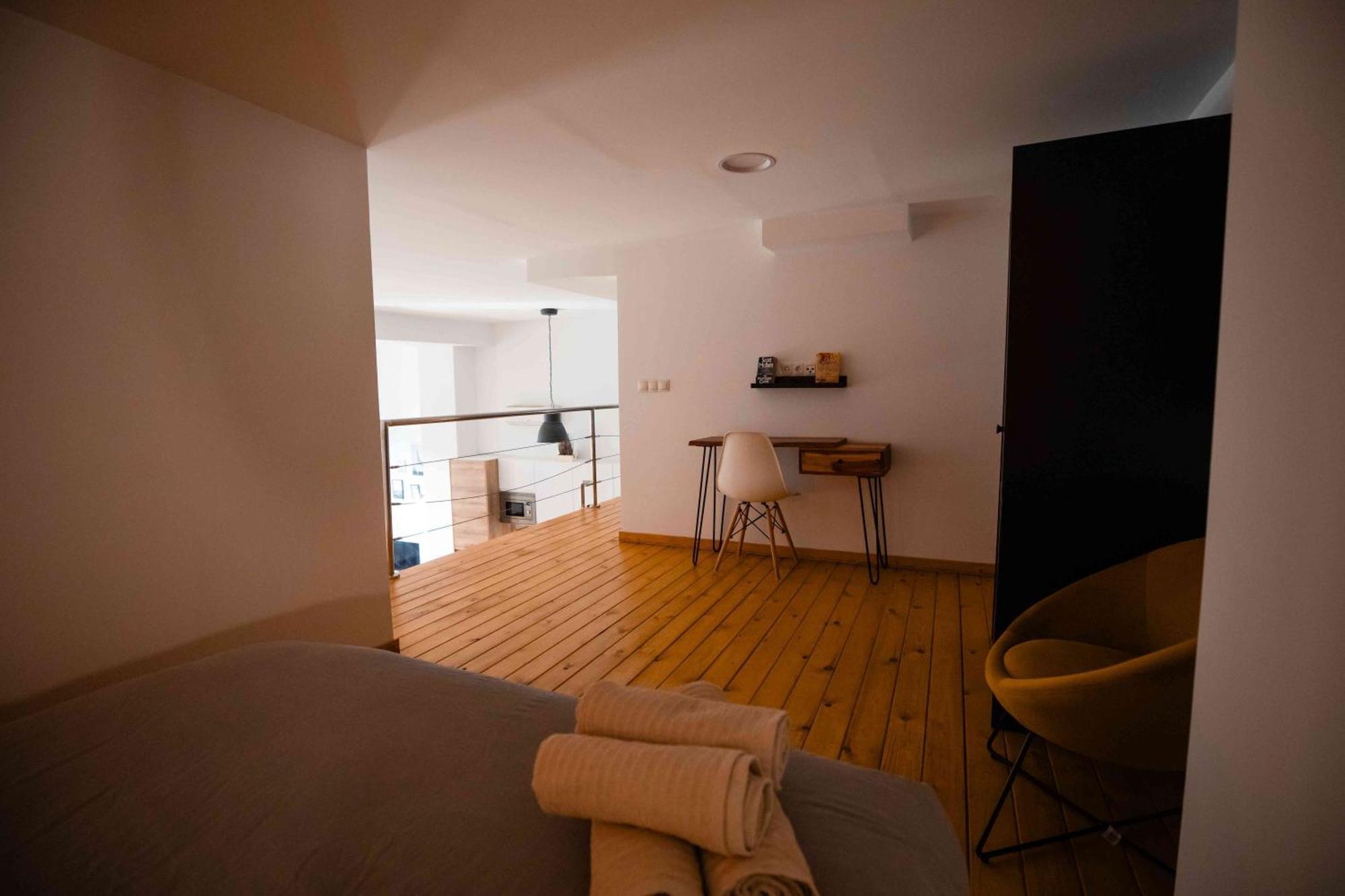 Letsmalaga - Duplex En El Centro Con Jacuzzi Málaga