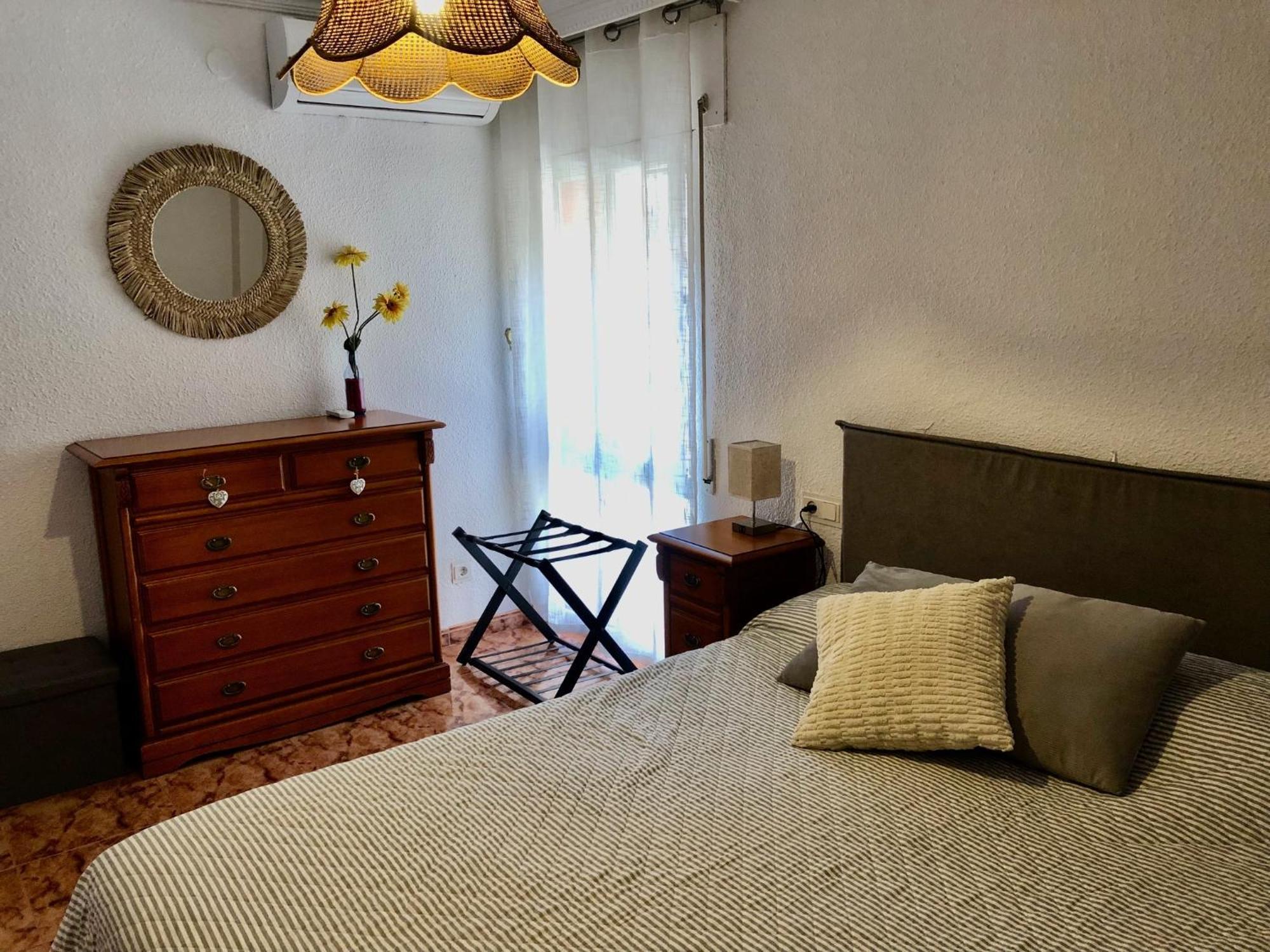 Piso En Pedregalejo A 50m De La Playa. Apartment