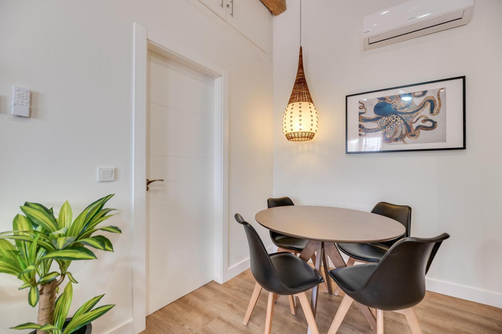 Sea View With Shared Terrace Apartment *