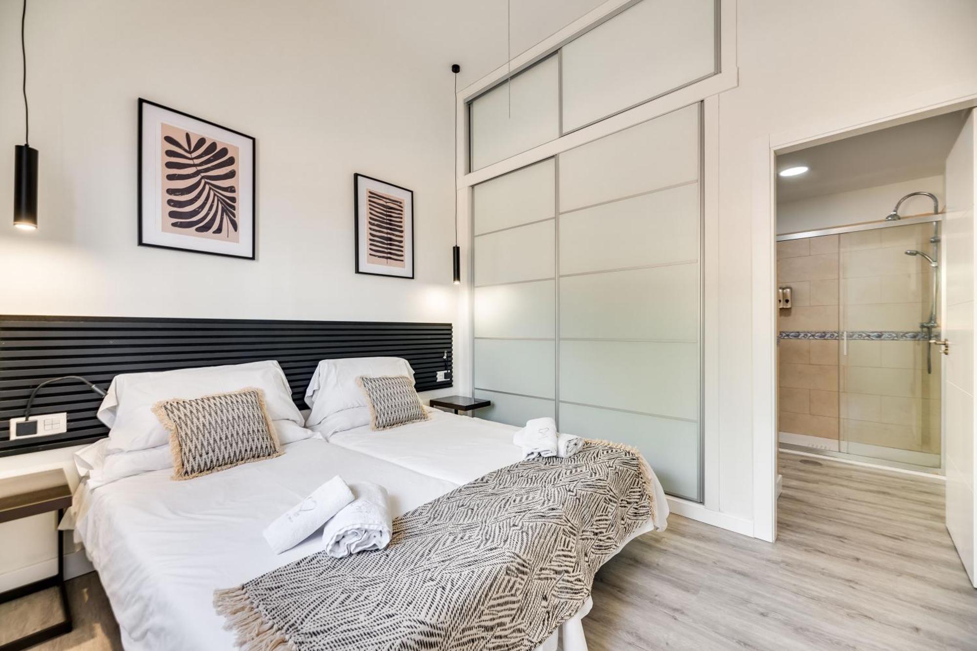 Sea View With Shared Terrace * Malaga