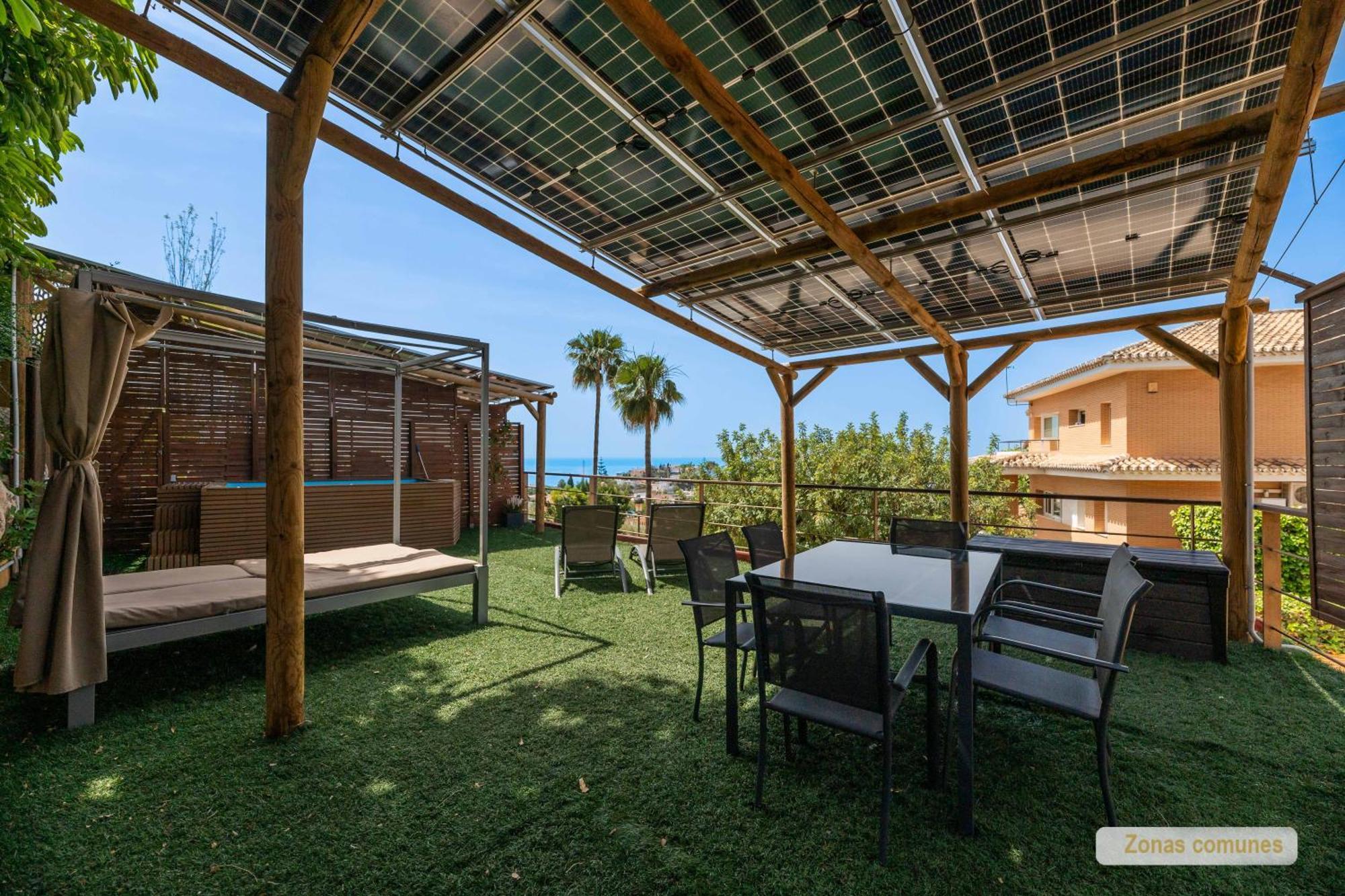 Sea View With Shared Terrace Apartment *