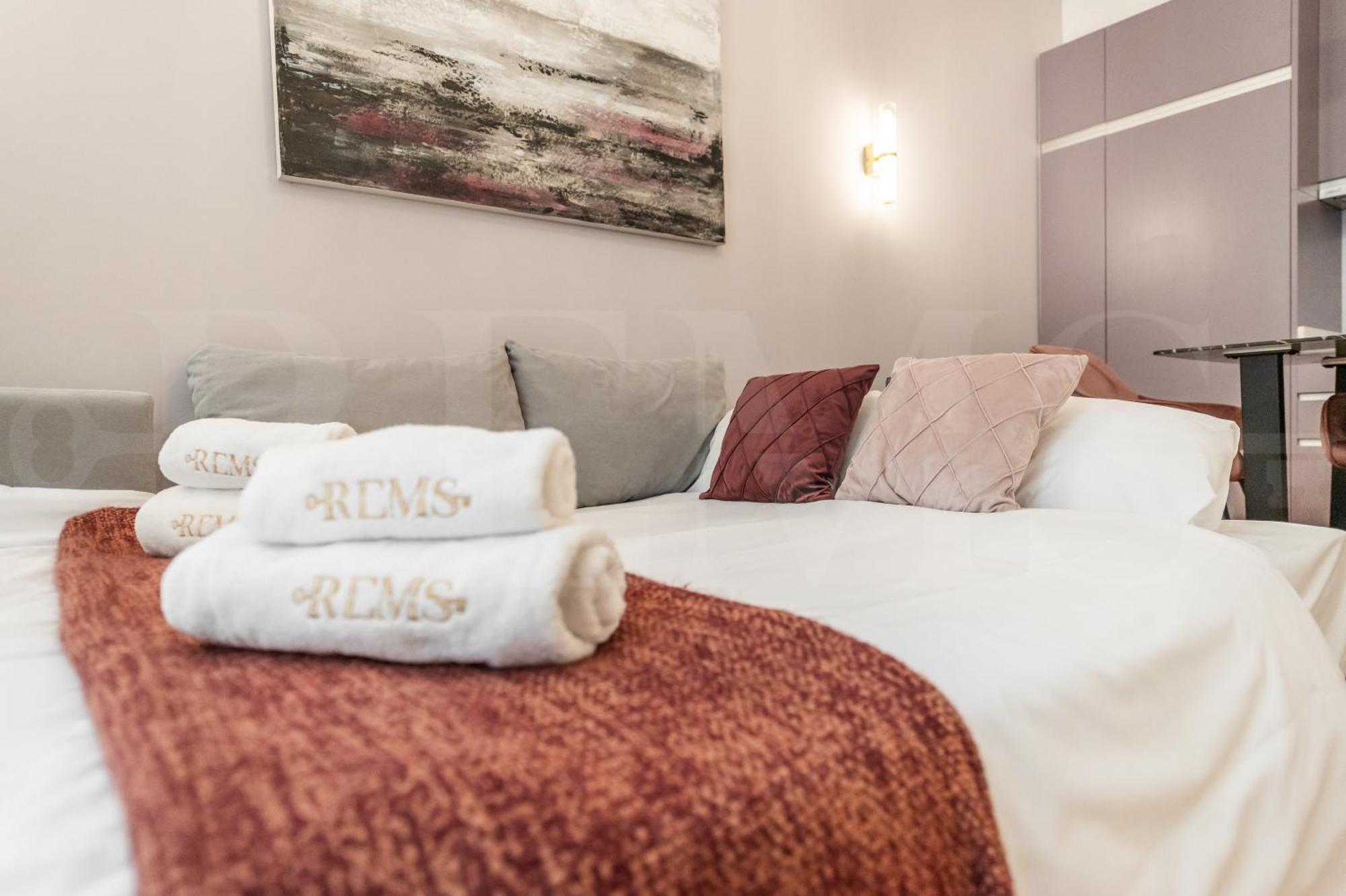 Sophisticated Modern Center By Rems Apartment Malaga