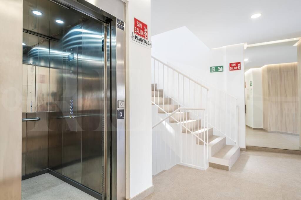 Enchanting And Bright Center By Rems * Malaga