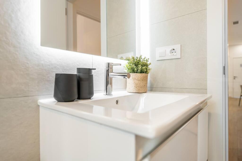 Apartment Enchanting And Bright Center By Rems *
