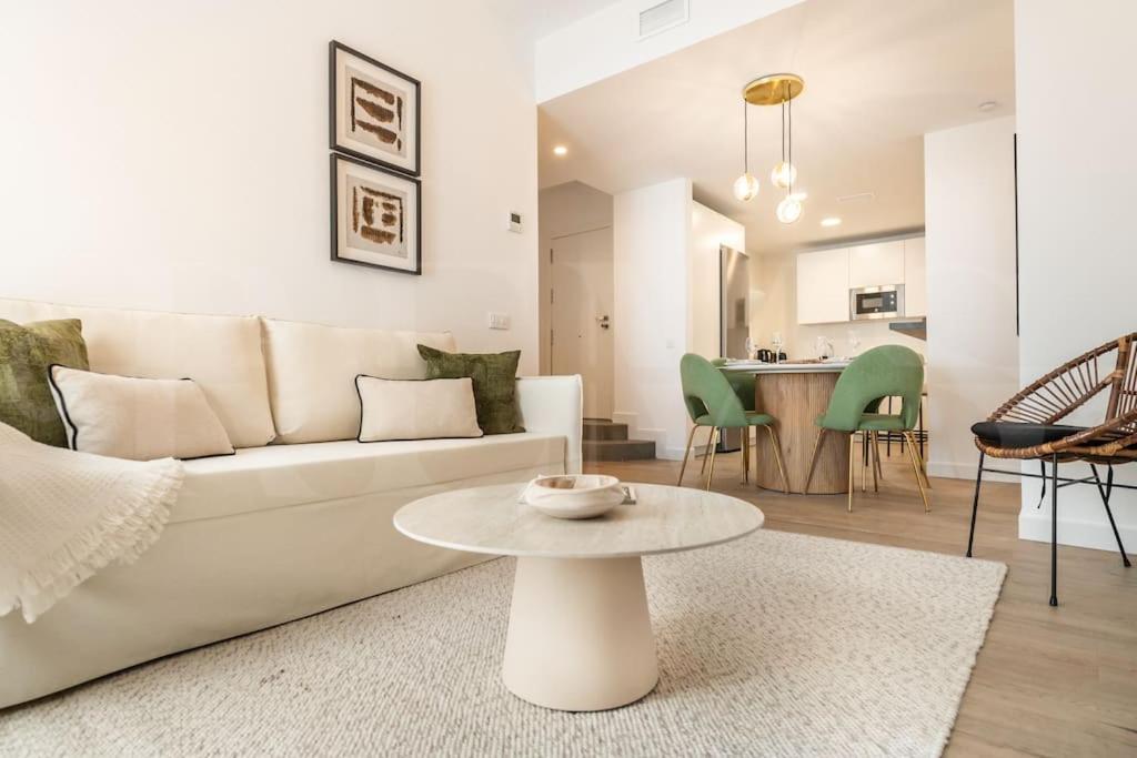 Delightful And Bright In Center By Rems * Malaga