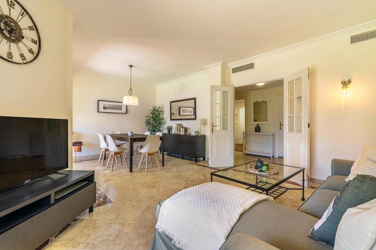 Spacious 3 Bed In La Quinta Golf- Marbella Apartment Malaga
