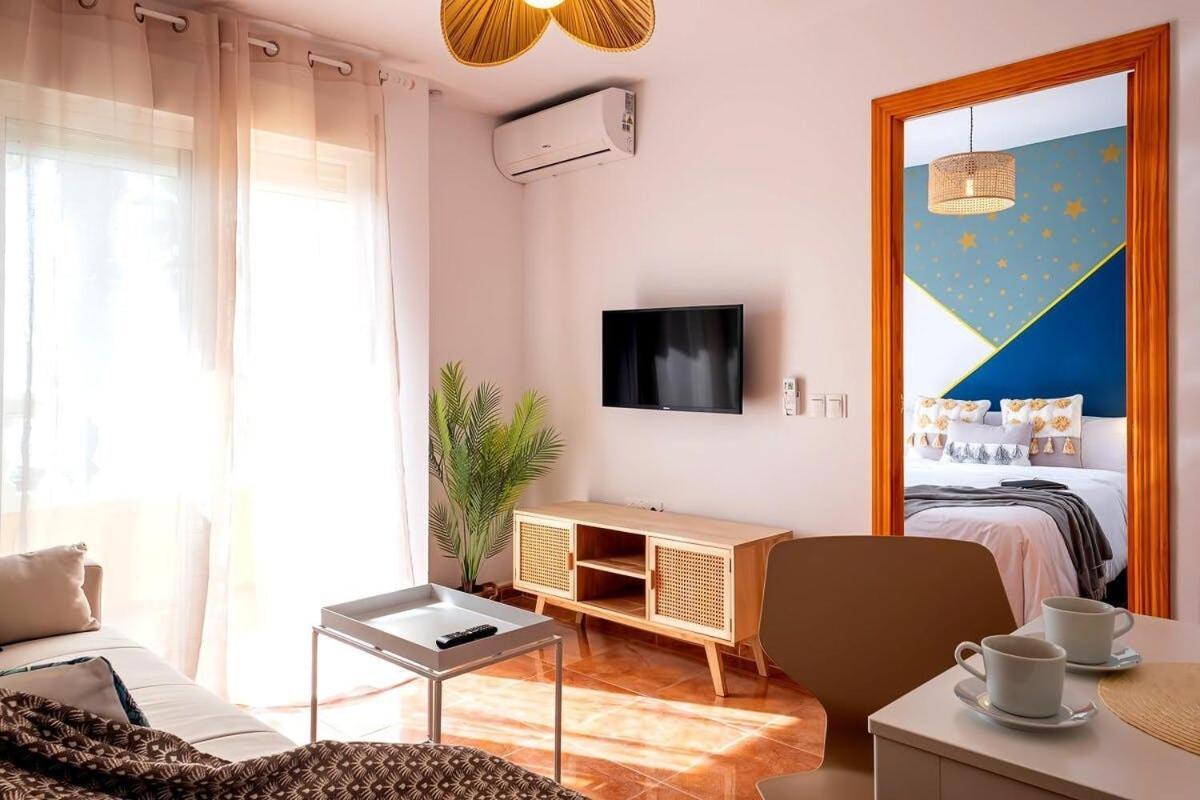 Apartment Ap. 1hab En 1a Linea - Pedregalejo Playa