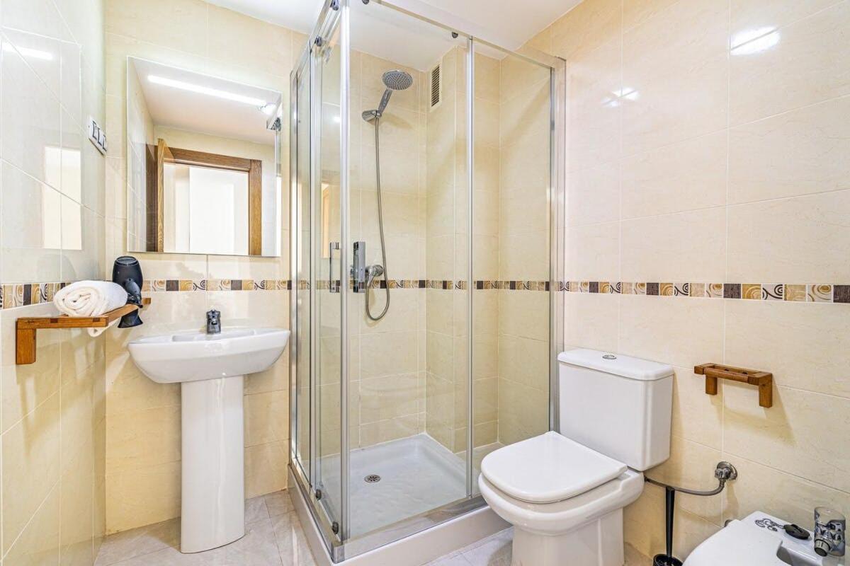 2 Hab. Centro Apartment *