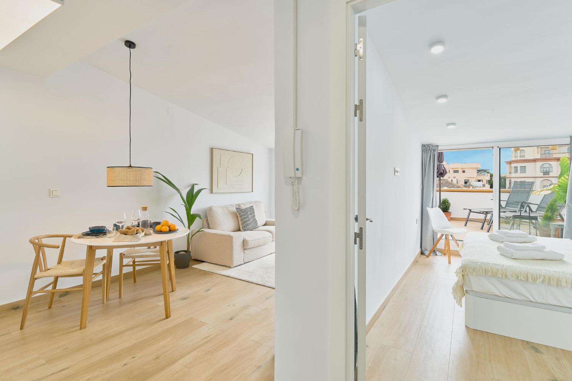 Atarazanas Penthouse By Lovely Apartment *