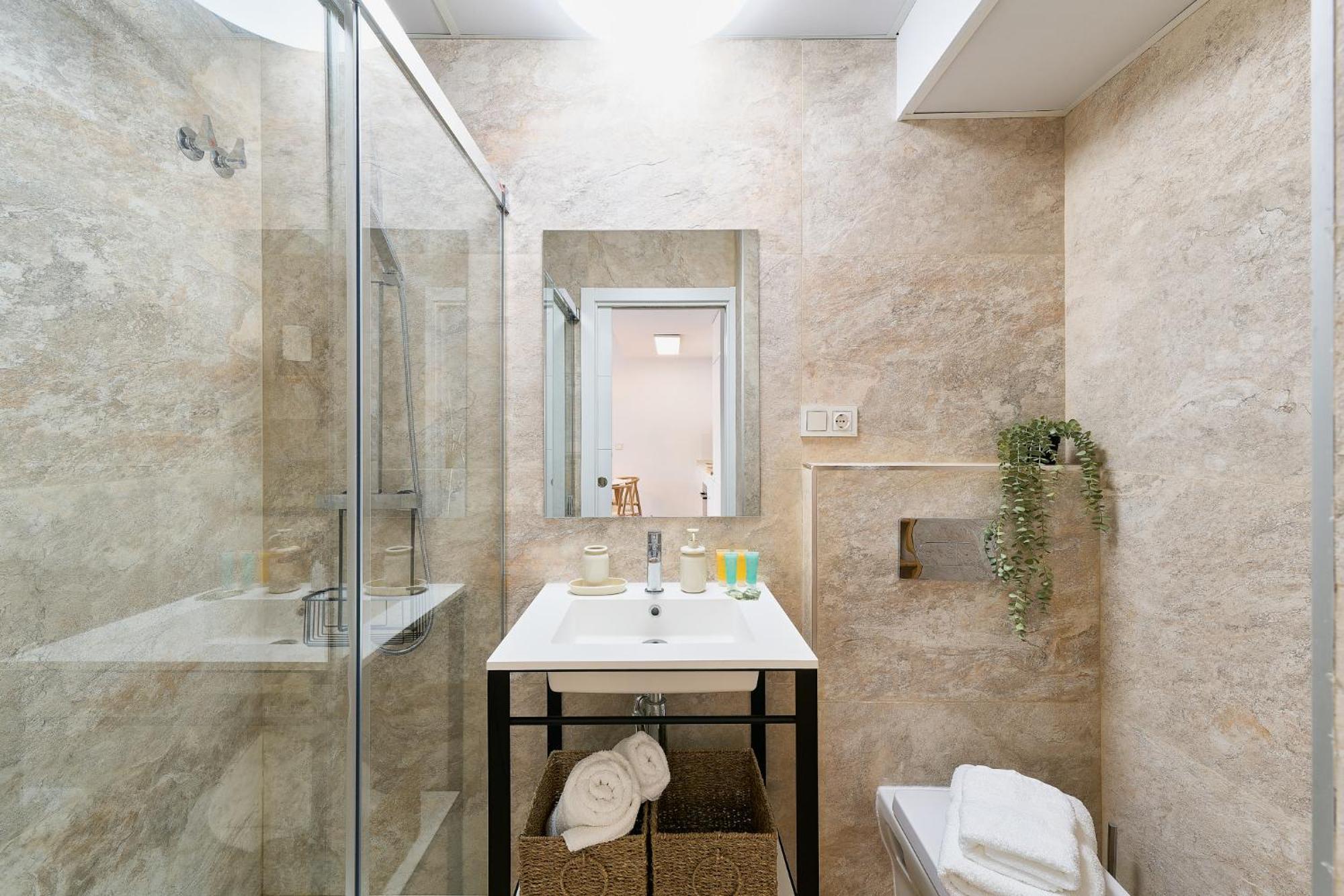 Apartment Atarazanas Penthouse By Lovely *