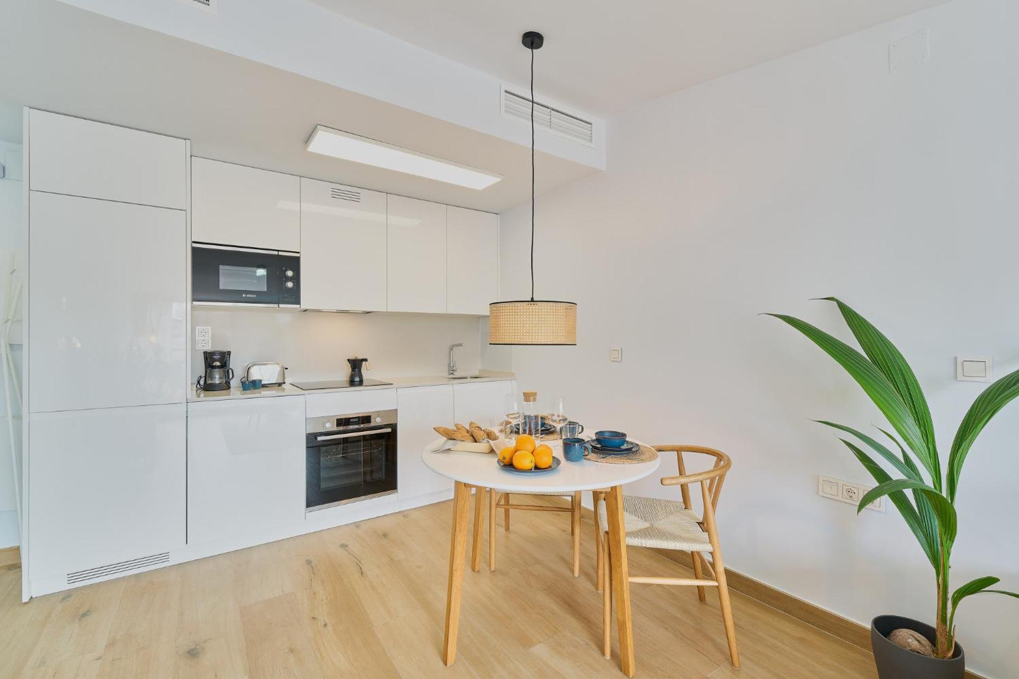 Atarazanas Penthouse By Lovely * Malaga