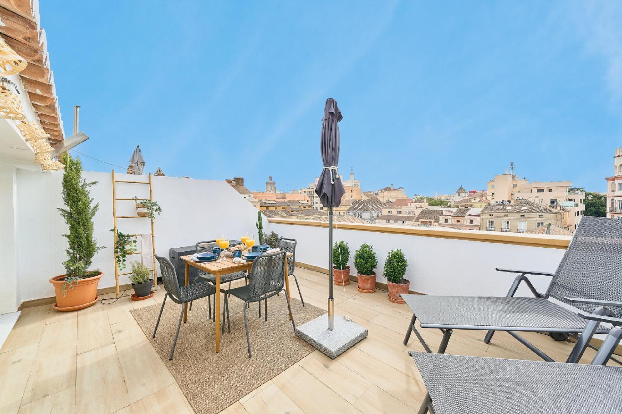 Atarazanas Penthouse By Lovely Apartment *