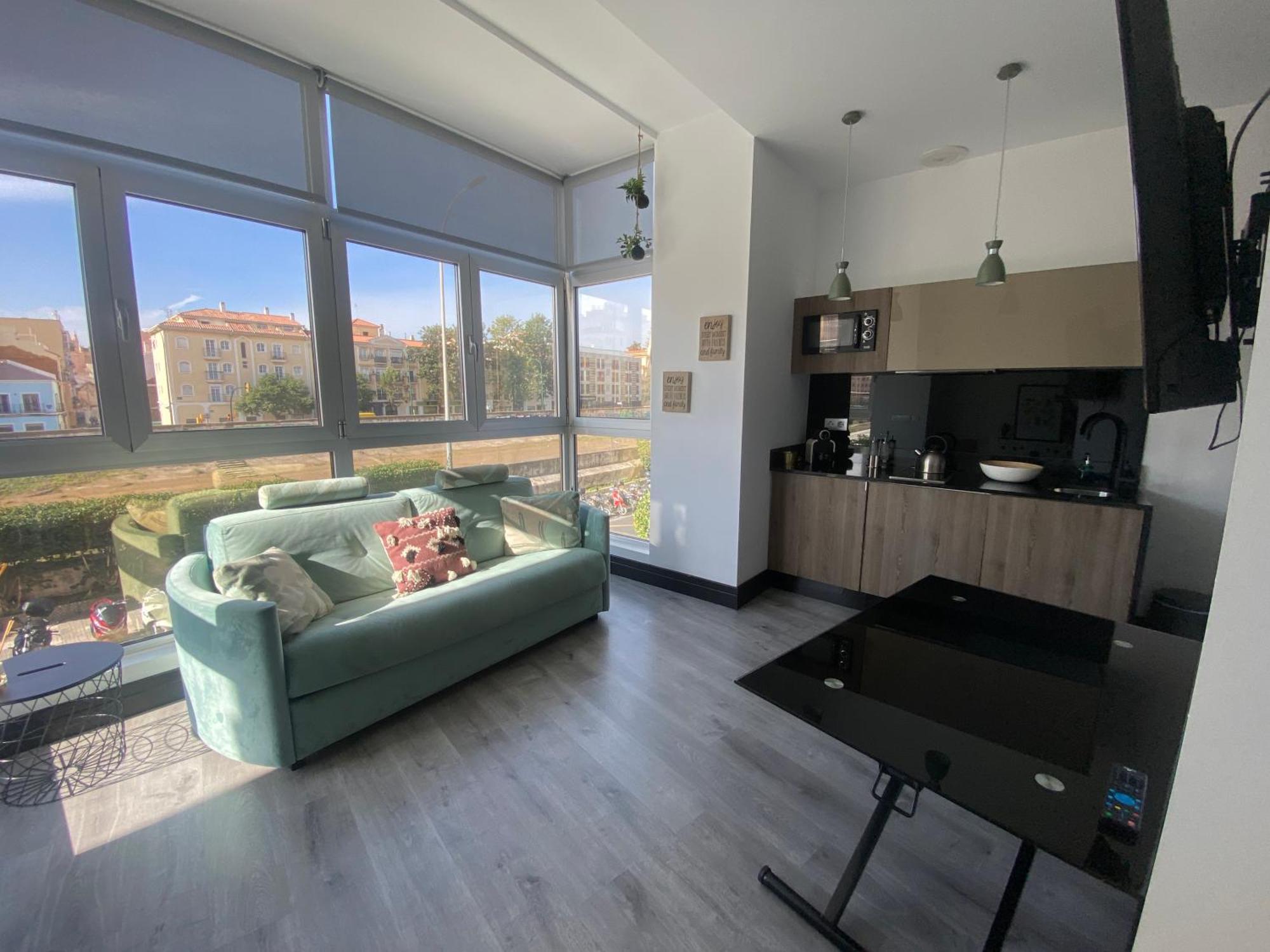 U-nique Rosaleda Apartment Málaga