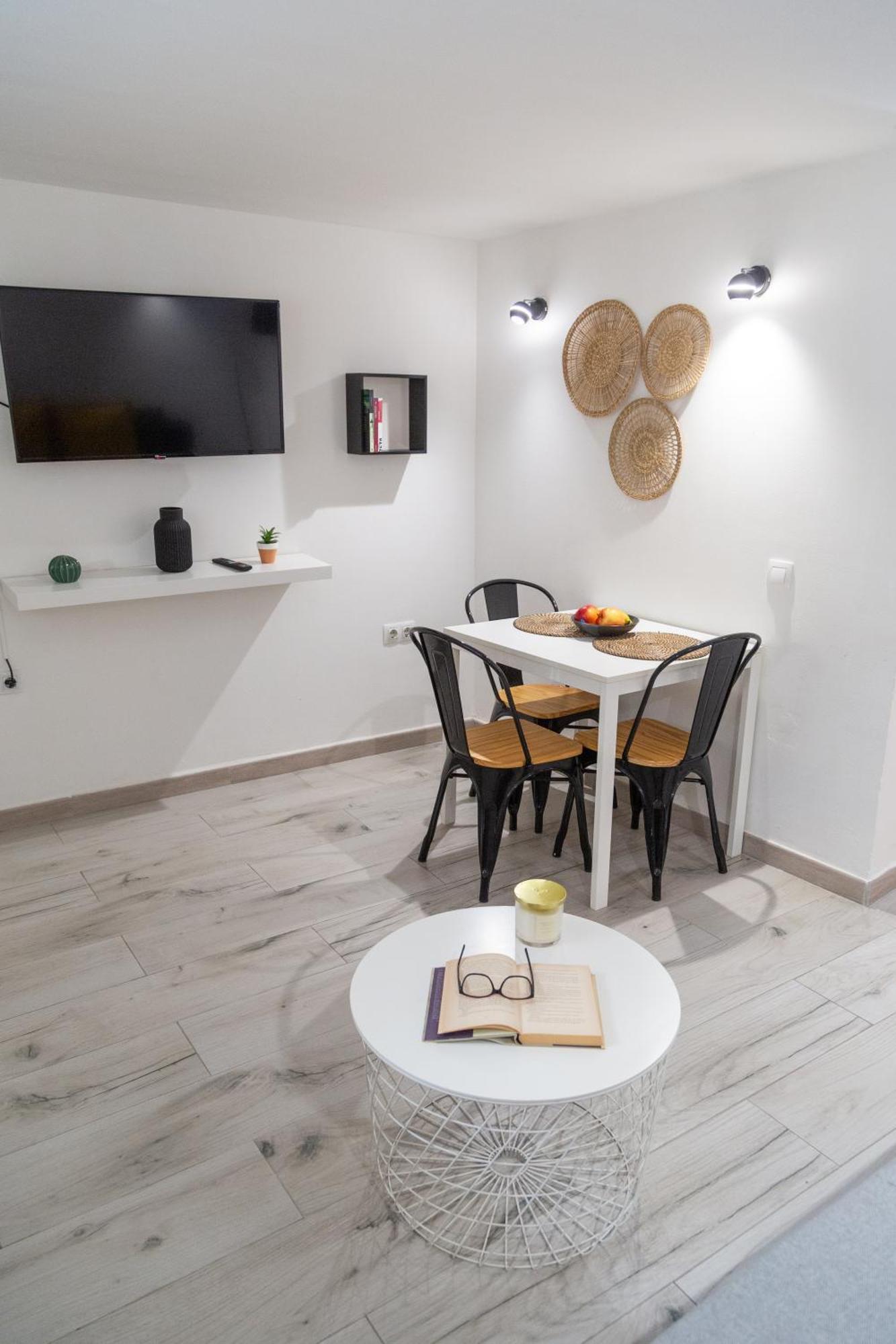 Urban Duplex Centre *