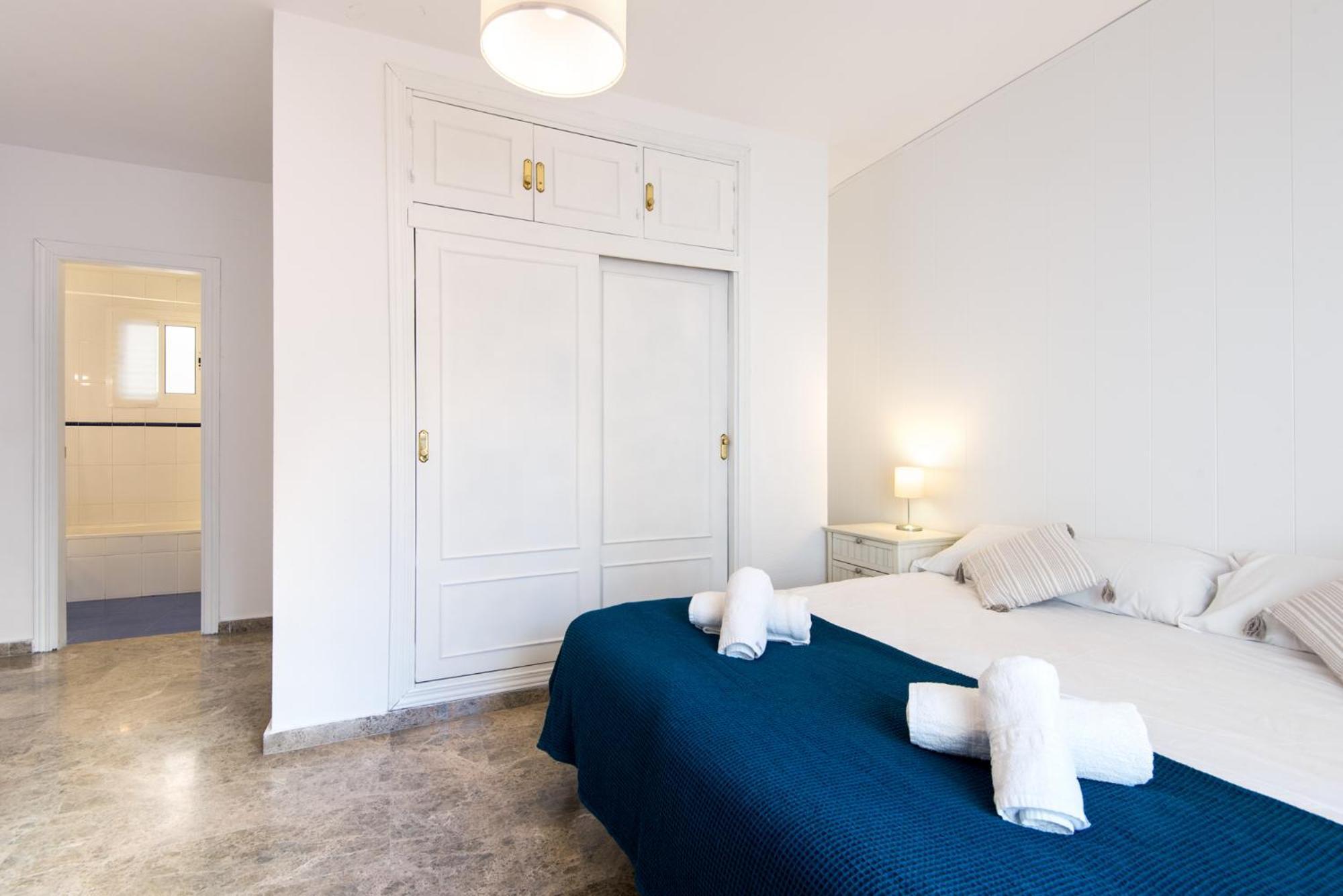 Atarazanas River Road Apartment Malaga