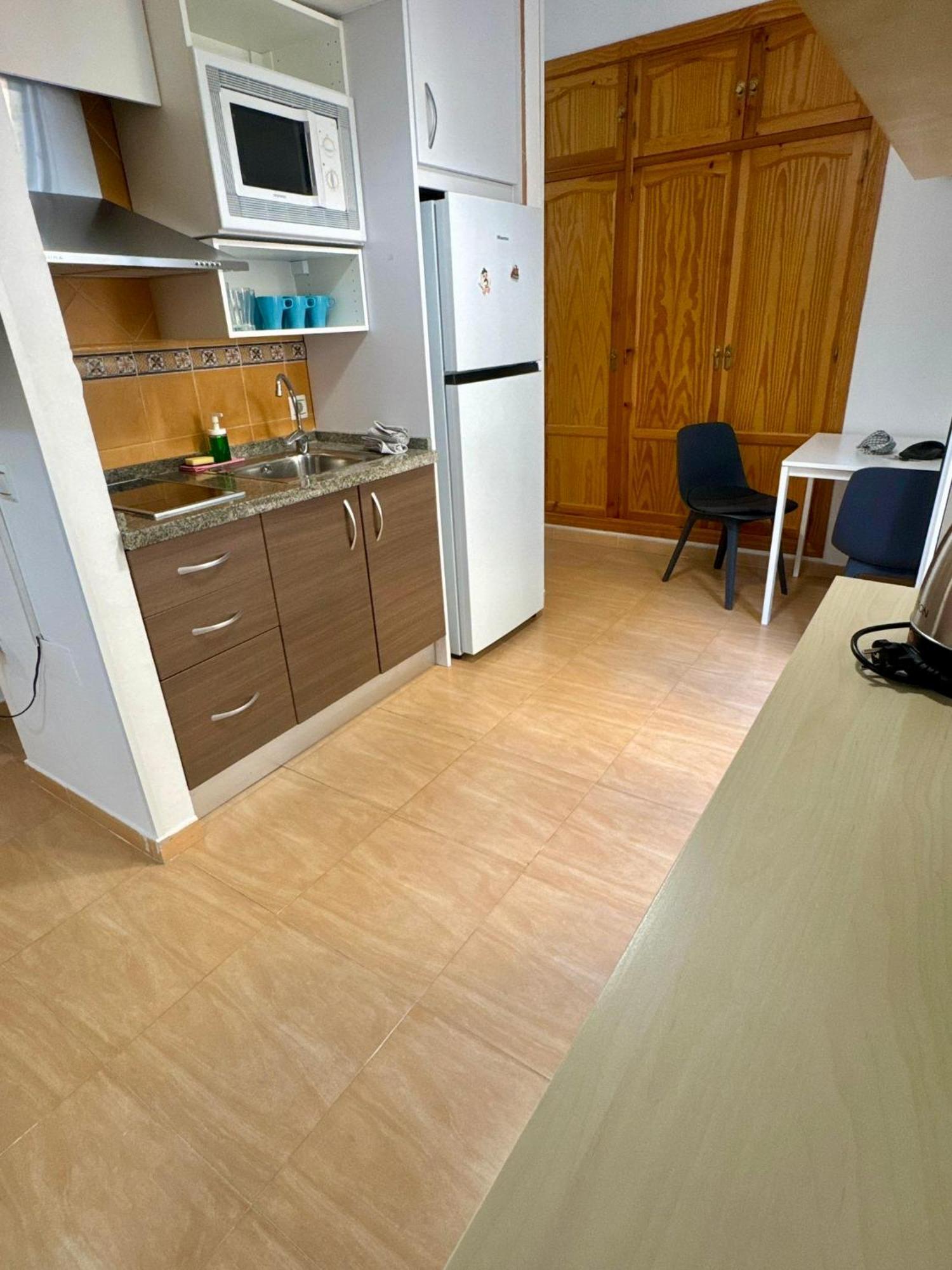Apartment Plz De La Merced Solera *