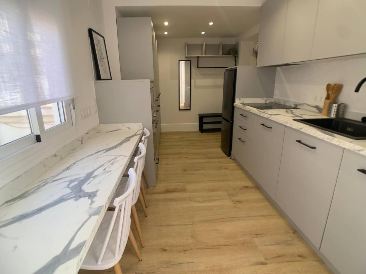 Atico Marmoles Centro Apartment Malaga