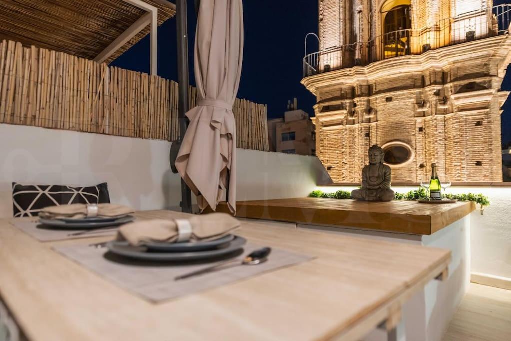 Penthouse With Private Rooftop - Center By Rems Apartment Malaga