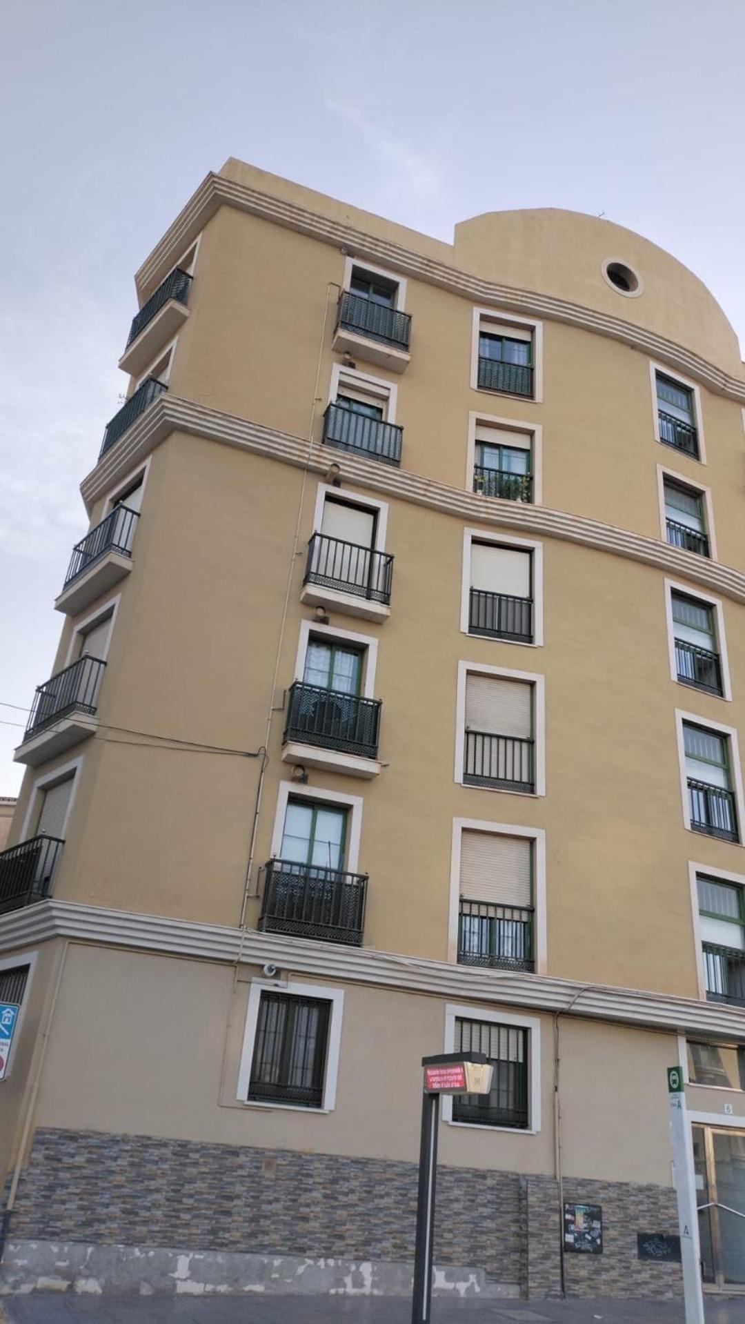 Alaska Centro Rosaleda * Malaga