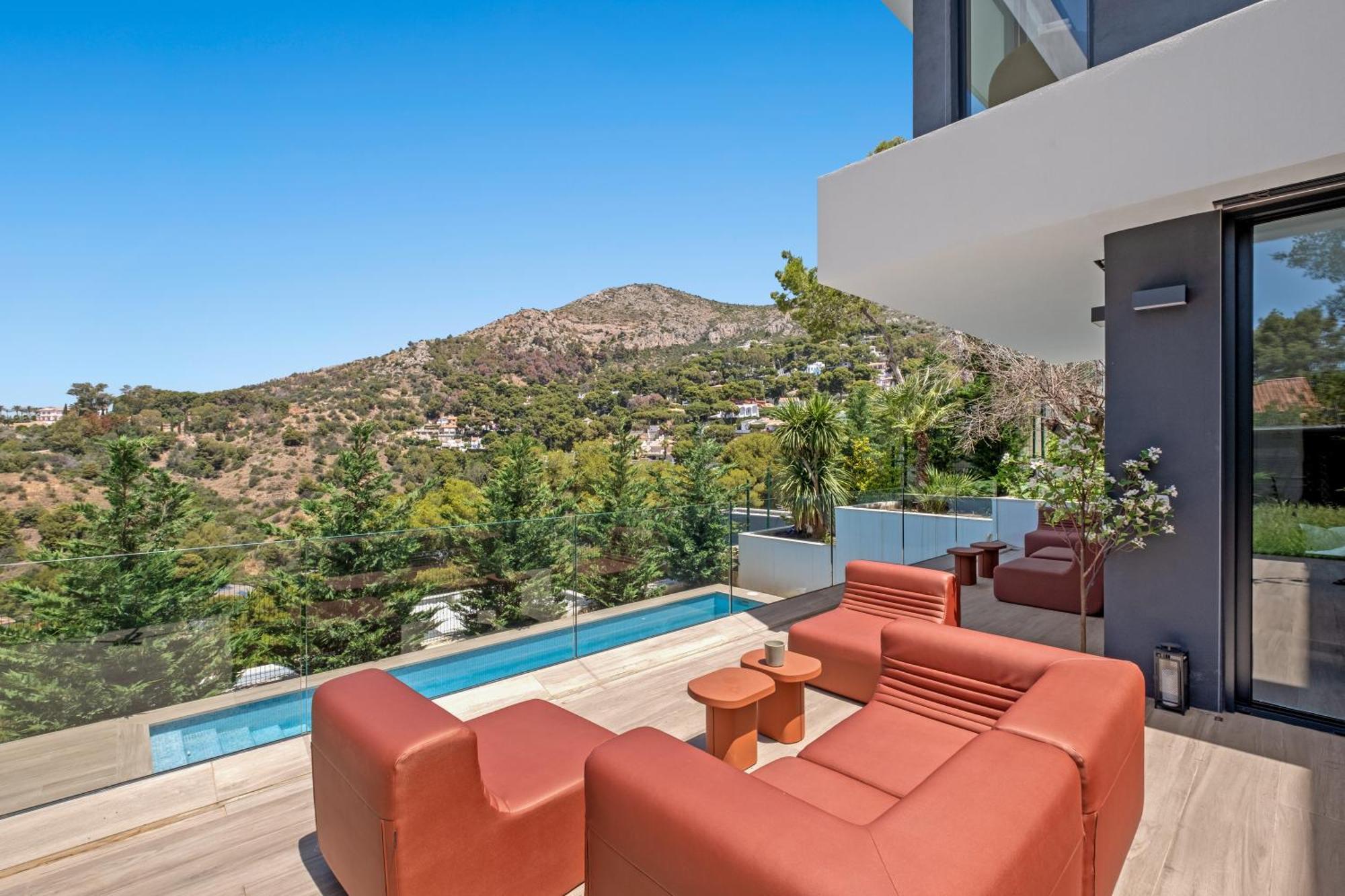 Pinares De San Anton - Sea, City, Mountain, Views Villa *
