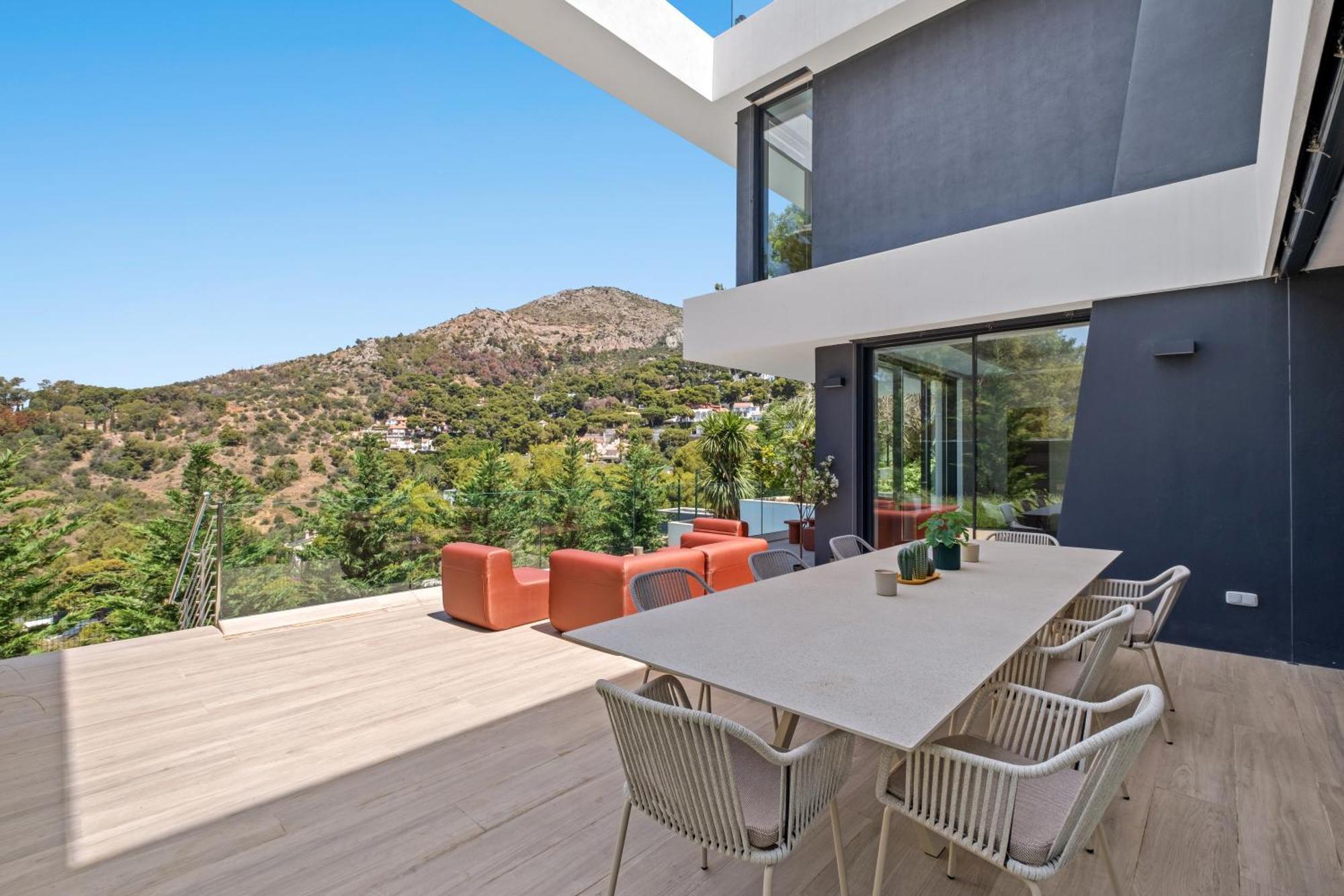 Pinares De San Anton - Sea, City, Mountain, Views * Malaga