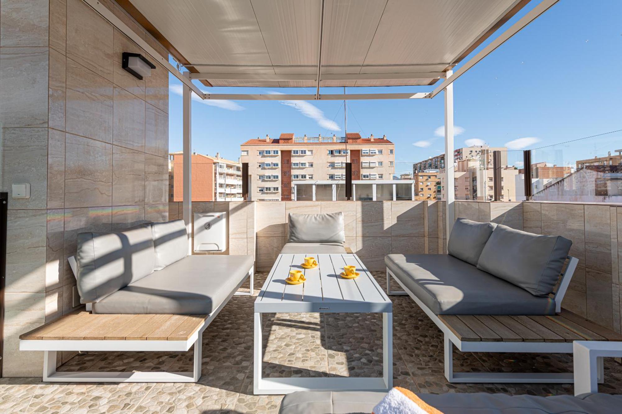 Luxury Poseidon Aparthotel Malaga