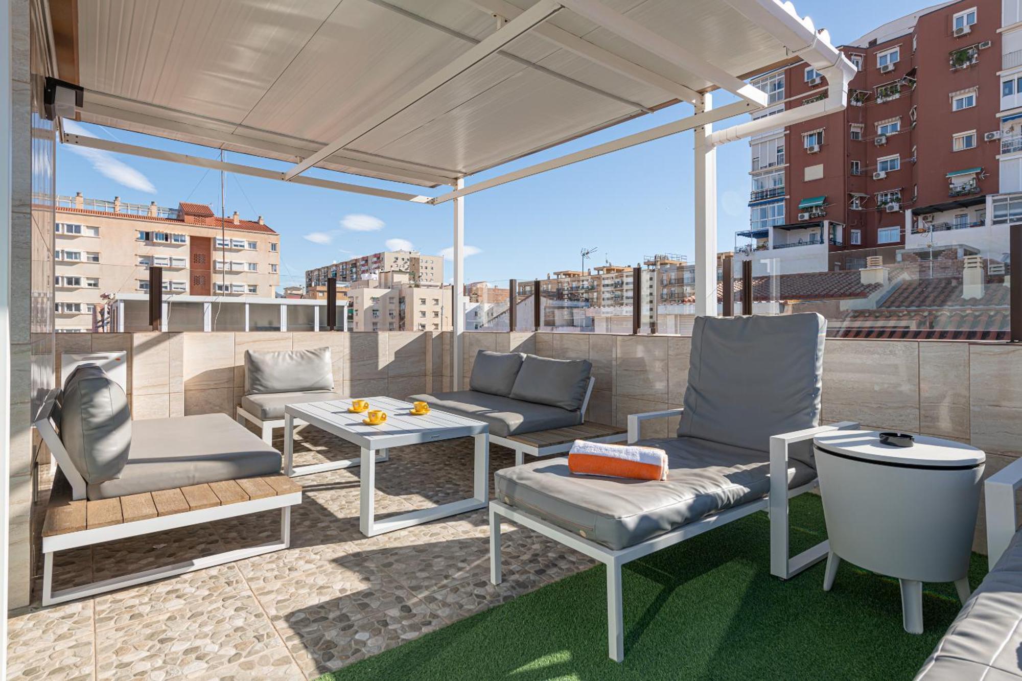 Aparthotel Luxury Poseidon Malaga
