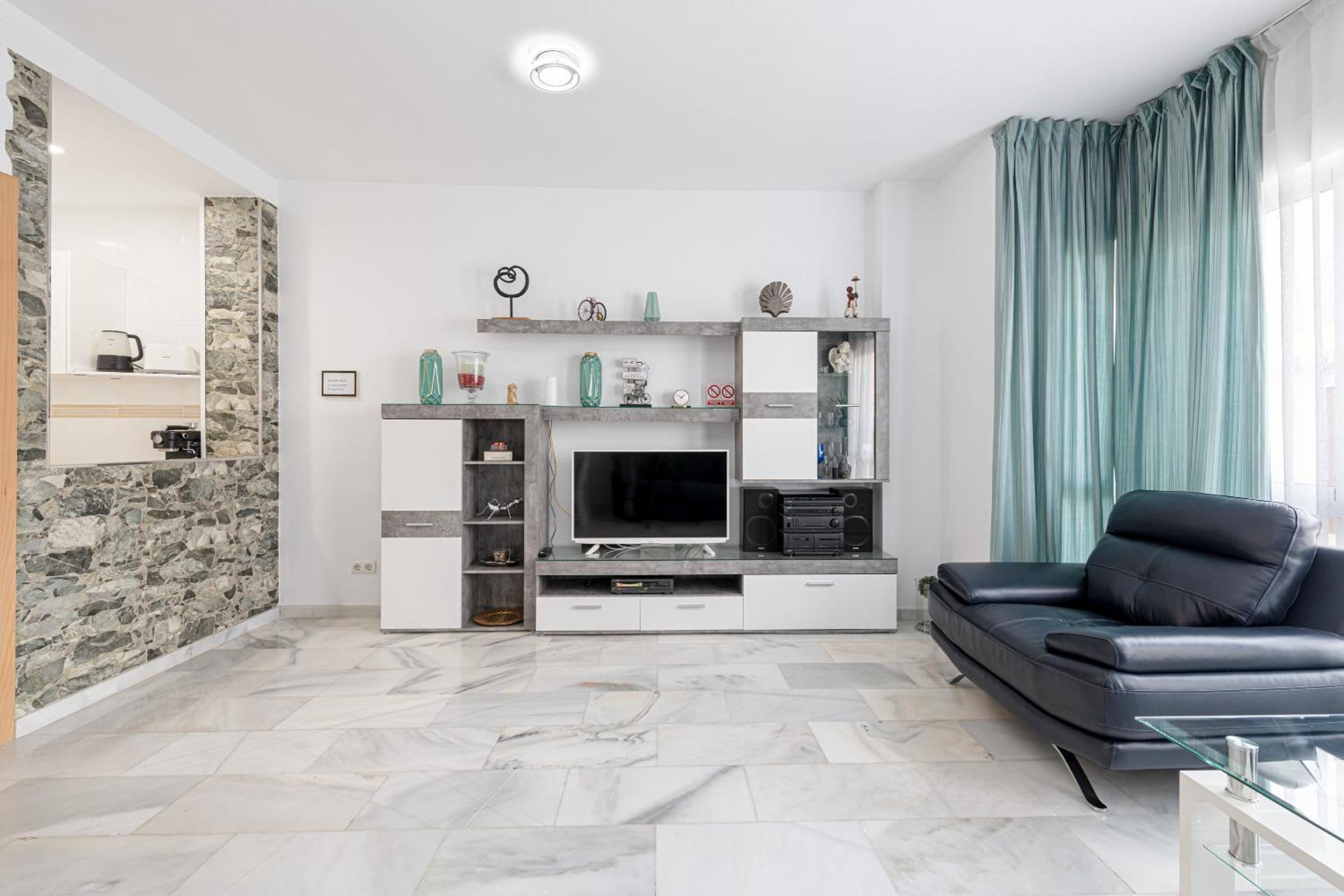 Luxury Poseidon Aparthotel