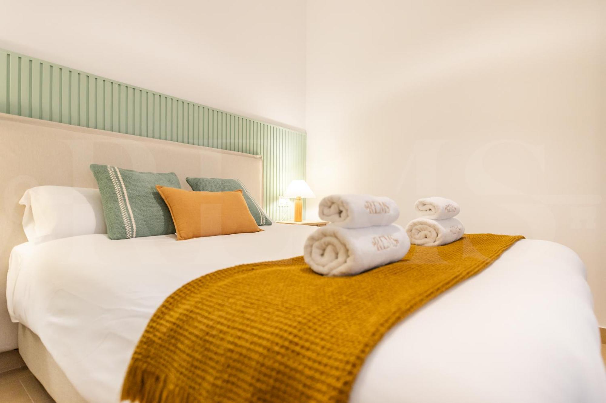 Cozy In The Heart Of By Rems Apartment