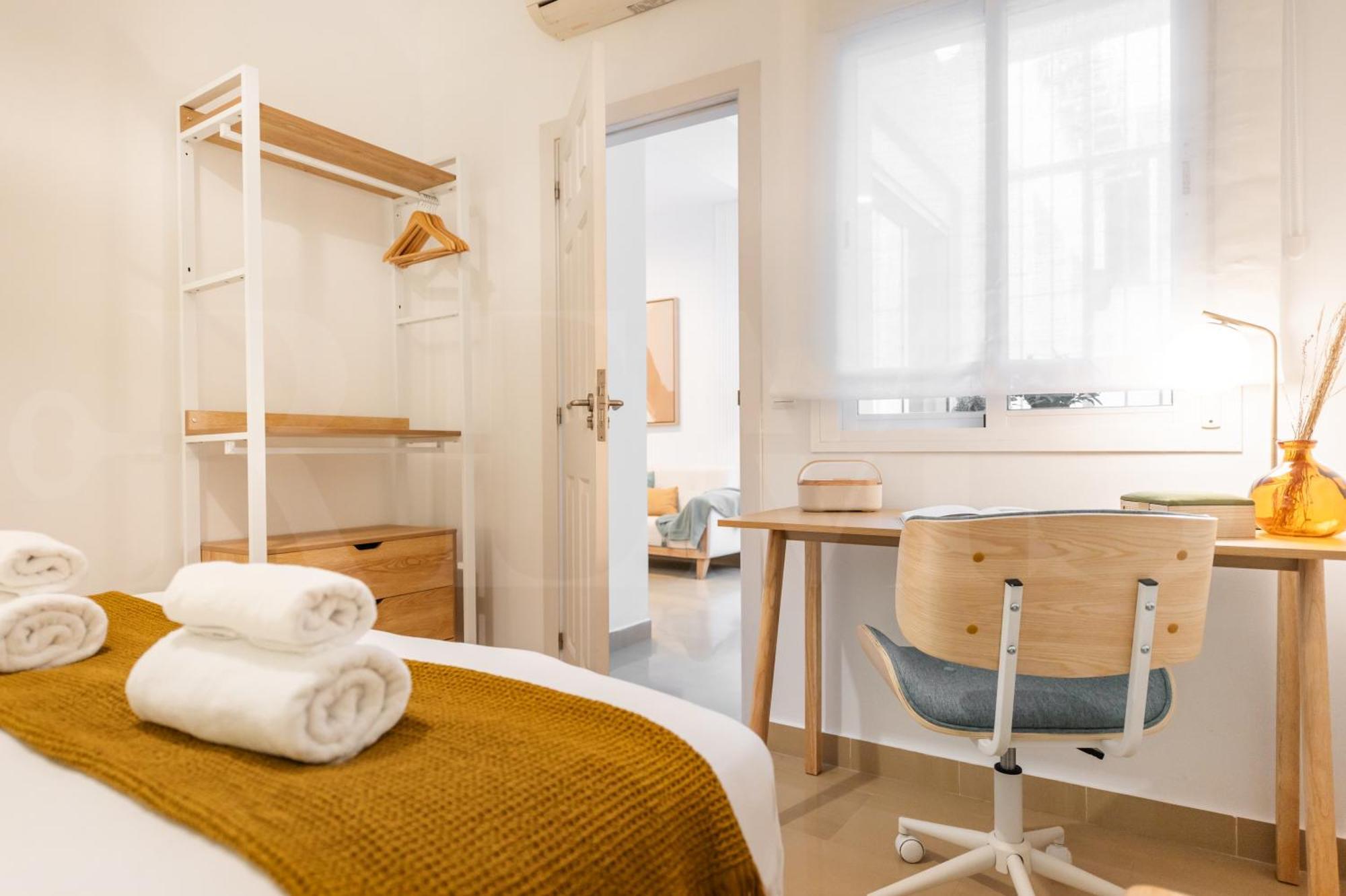 Cozy In The Heart Of By Rems Apartment Malaga