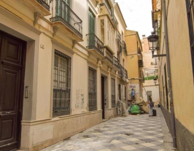 Letplanet Juan De Herrera * Malaga