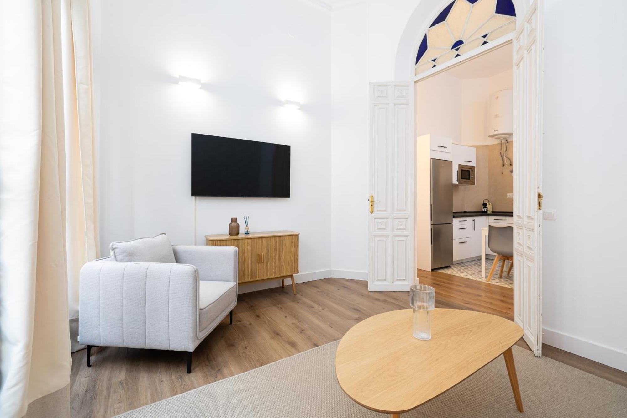 Modern Spacious Palace -1bedroom-center * Malaga