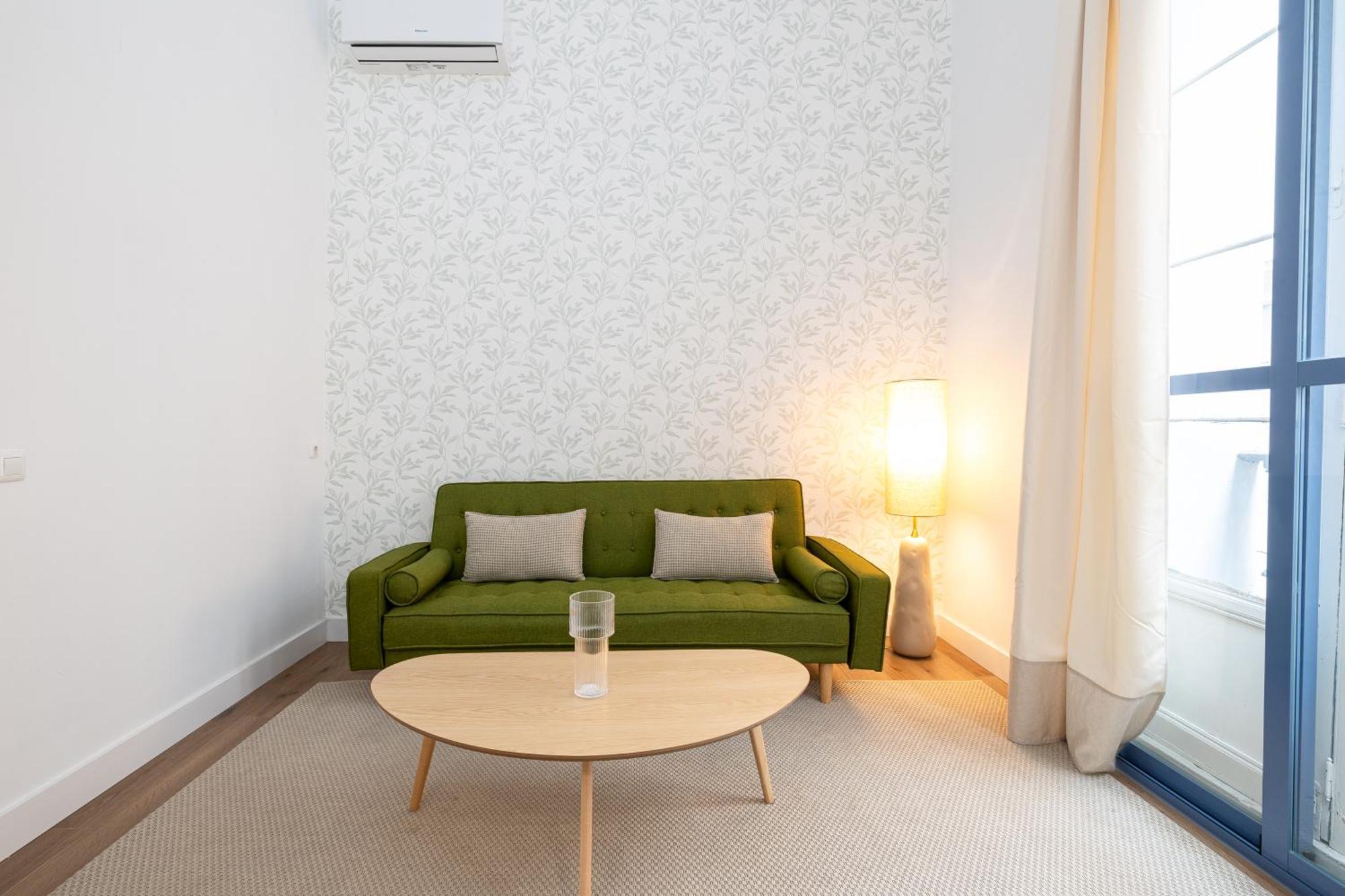 Modern Spacious Palace -1bedroom-center * Malaga