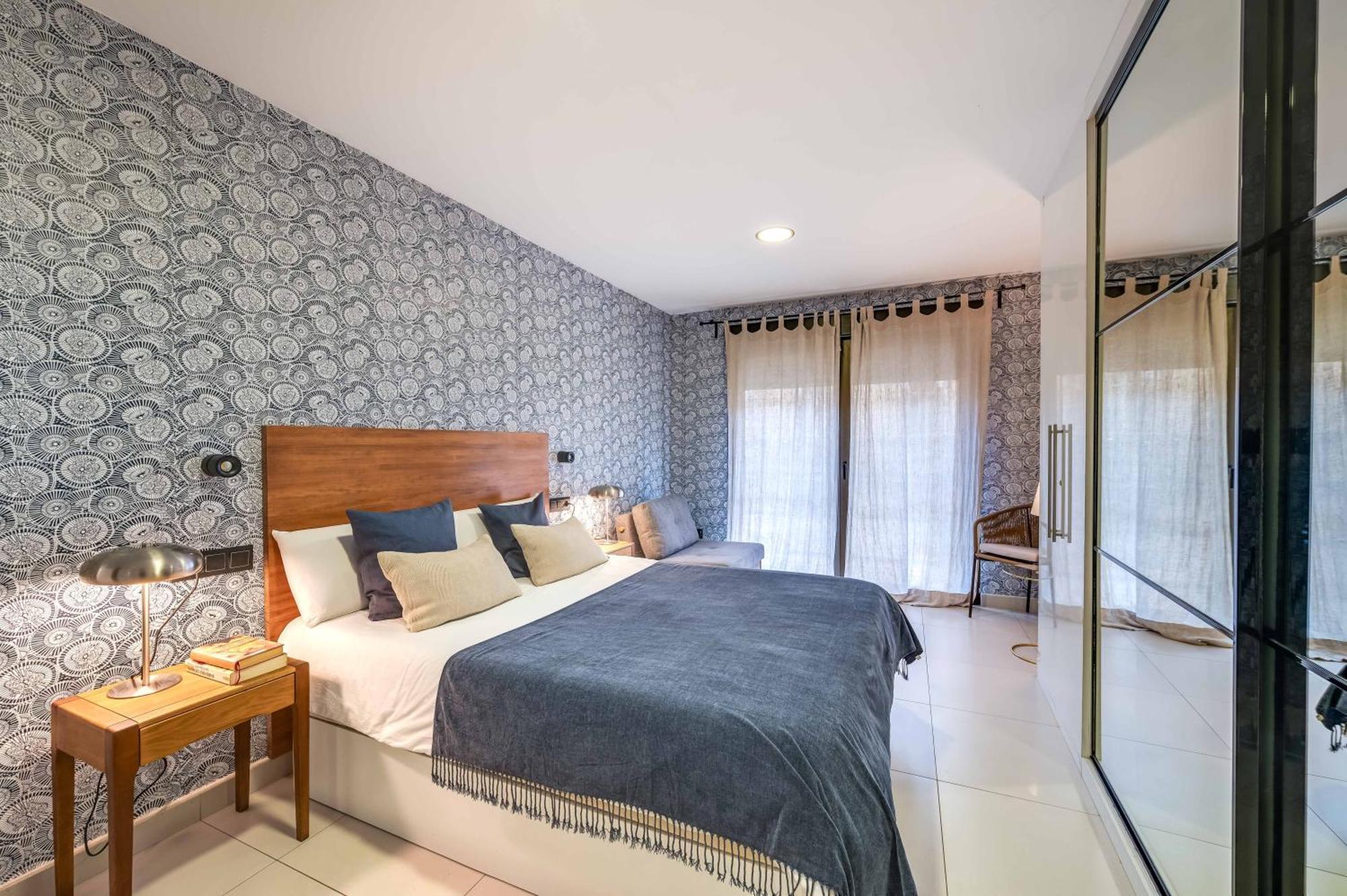 Luxury Alcazaba By Nagoa Homes Malaga