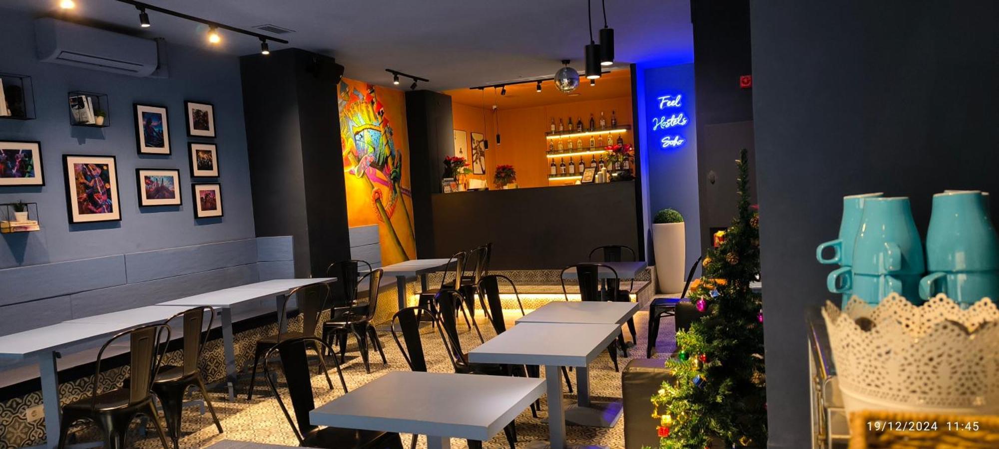 Feel Soho Hostel