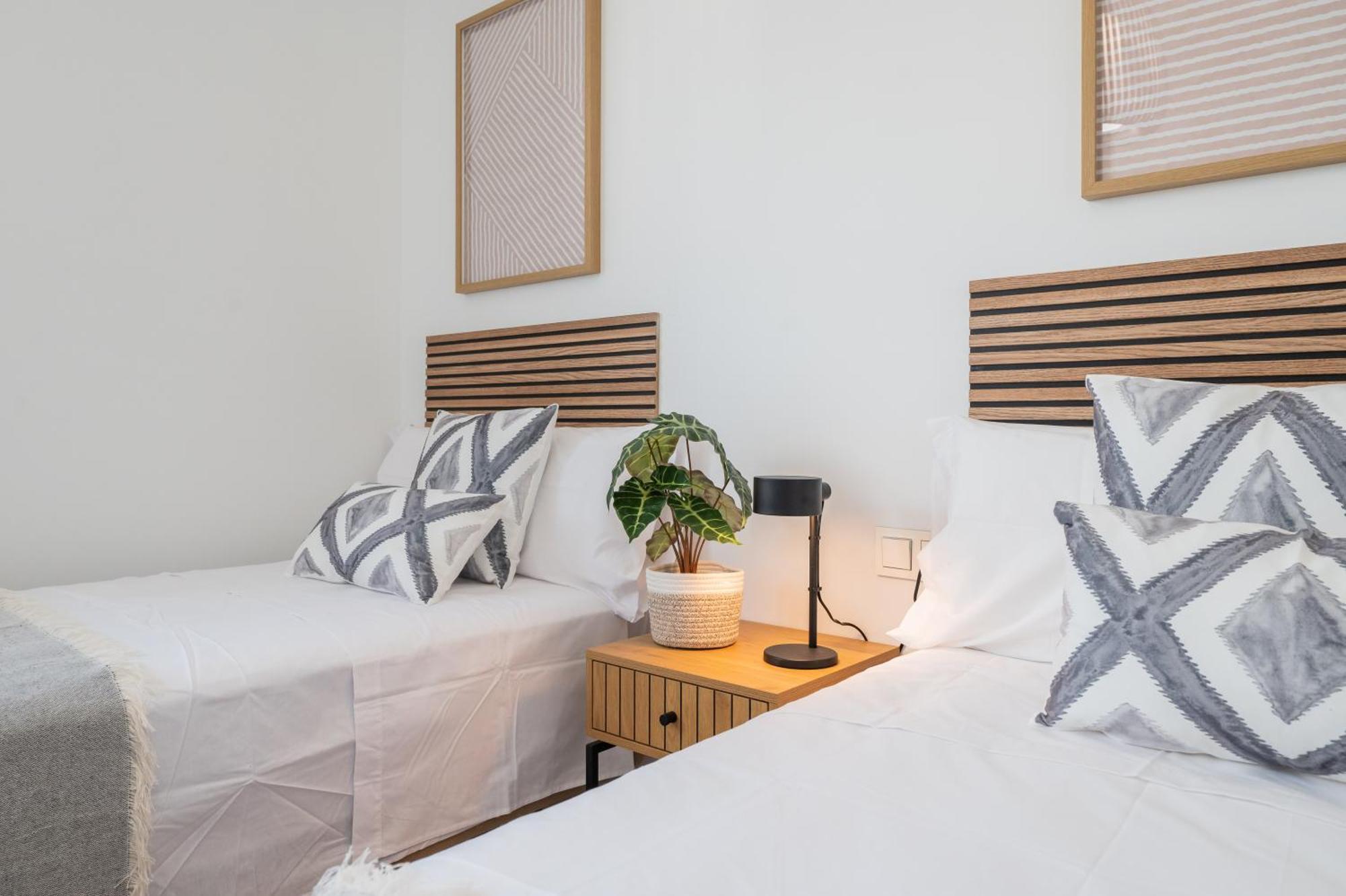 Xpce Urban 6 Skyline - Parking Free Apartment