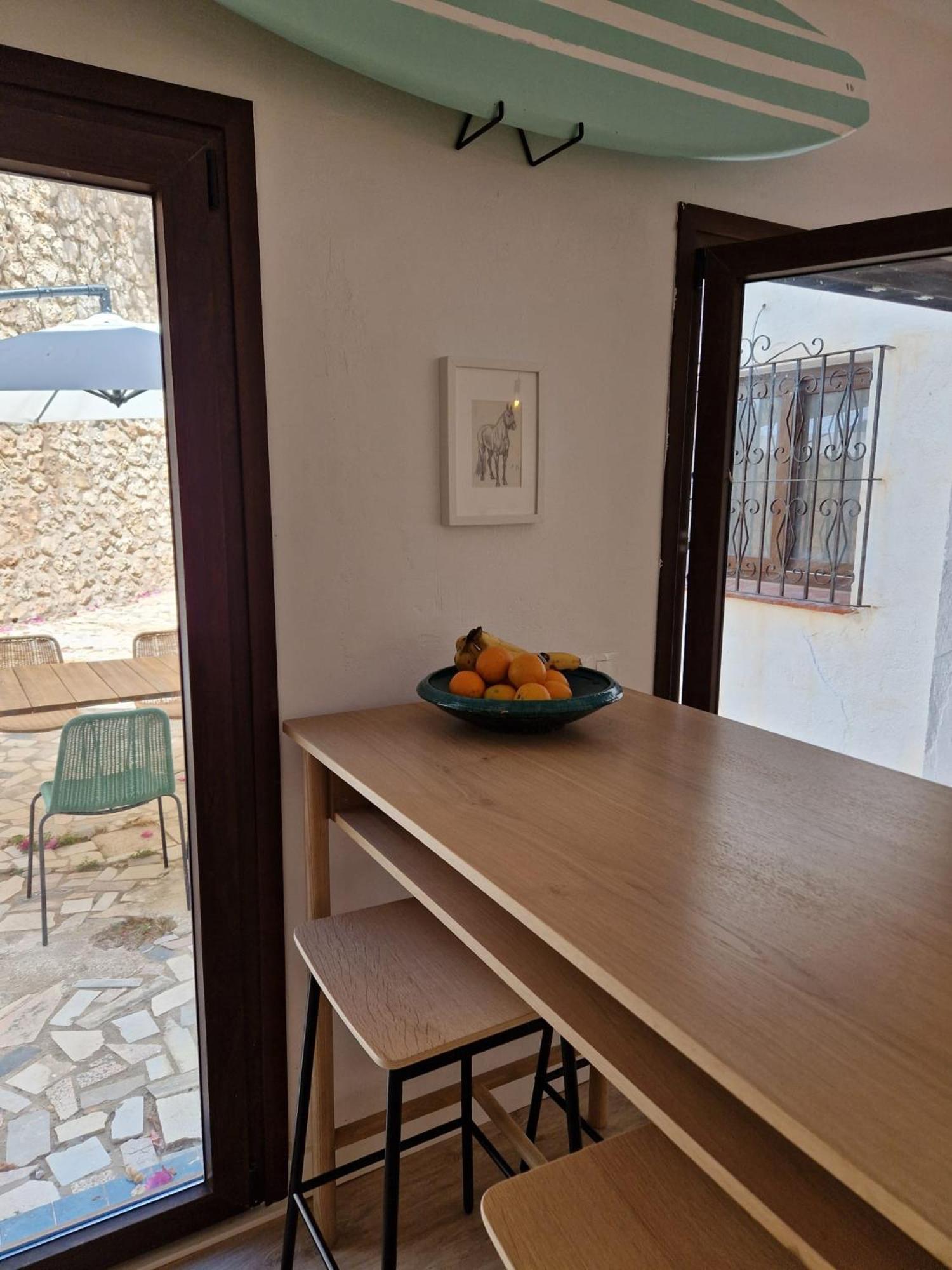 Individual Tranquila Con Bano Privado En Piso Compartido *