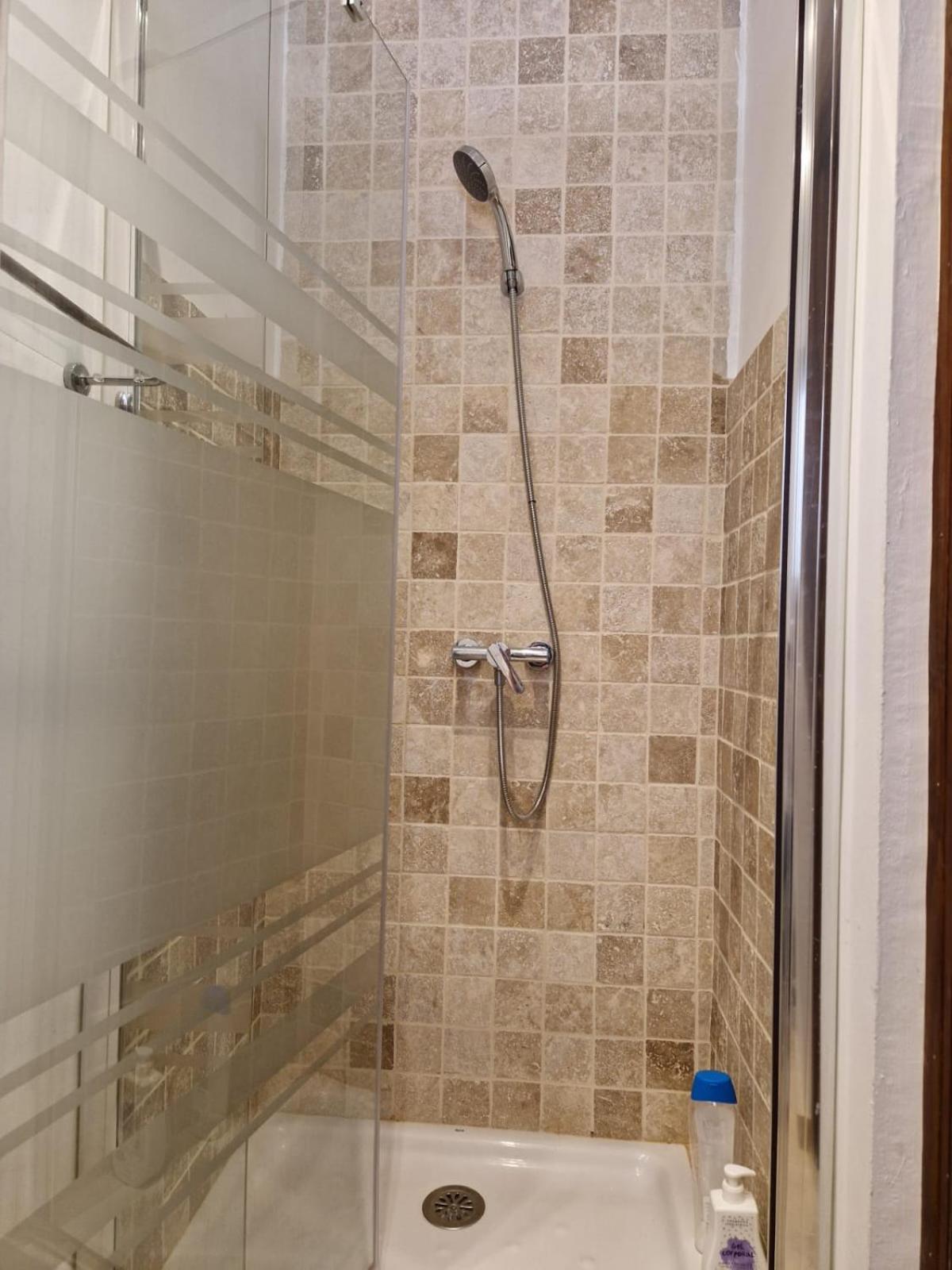 Apartment Individual Tranquila Con Bano Privado En Piso Compartido Malaga