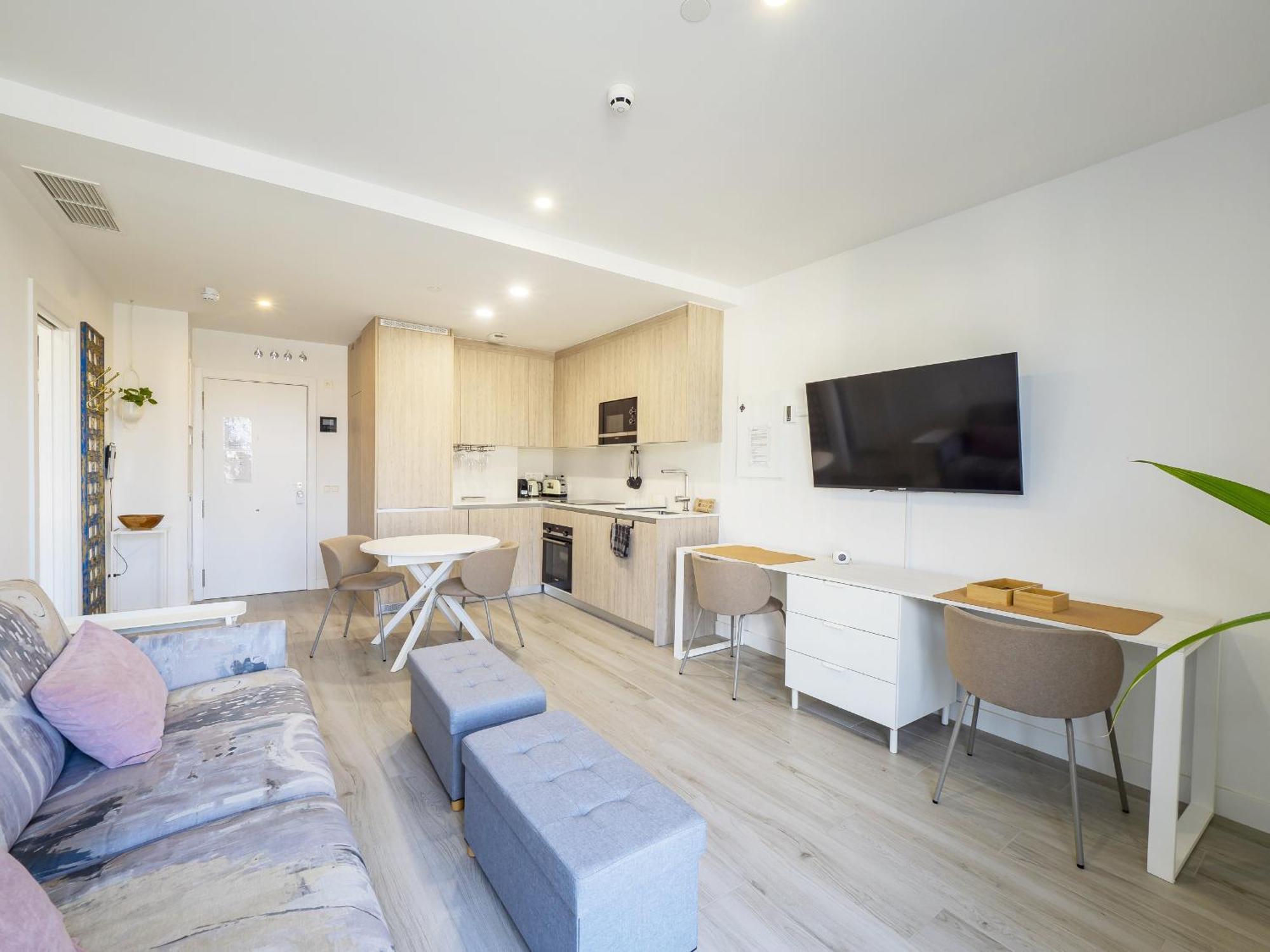 Cubo's Urban Sky Martiricos 14 Appartement *